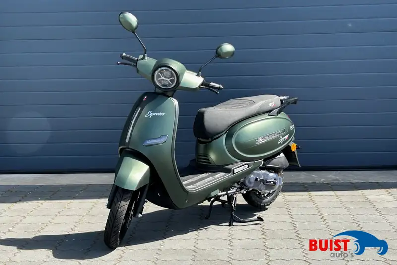 Overig GTS Snorscooter Espresso
