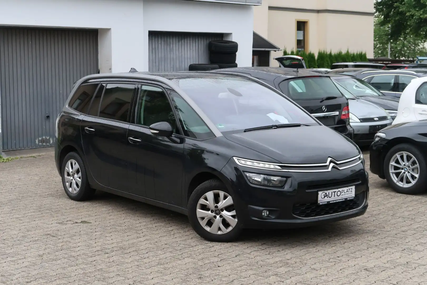 Citroen Grand C4 Picasso *7-SITZER *NAVI *AHK Noir - 2