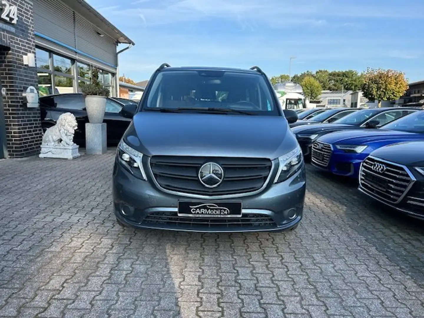Mercedes-Benz Vito Mixto 124 CDI 4x4 lang*AHK*Navi*PDC*Temp*R-Cam* Grau - 2