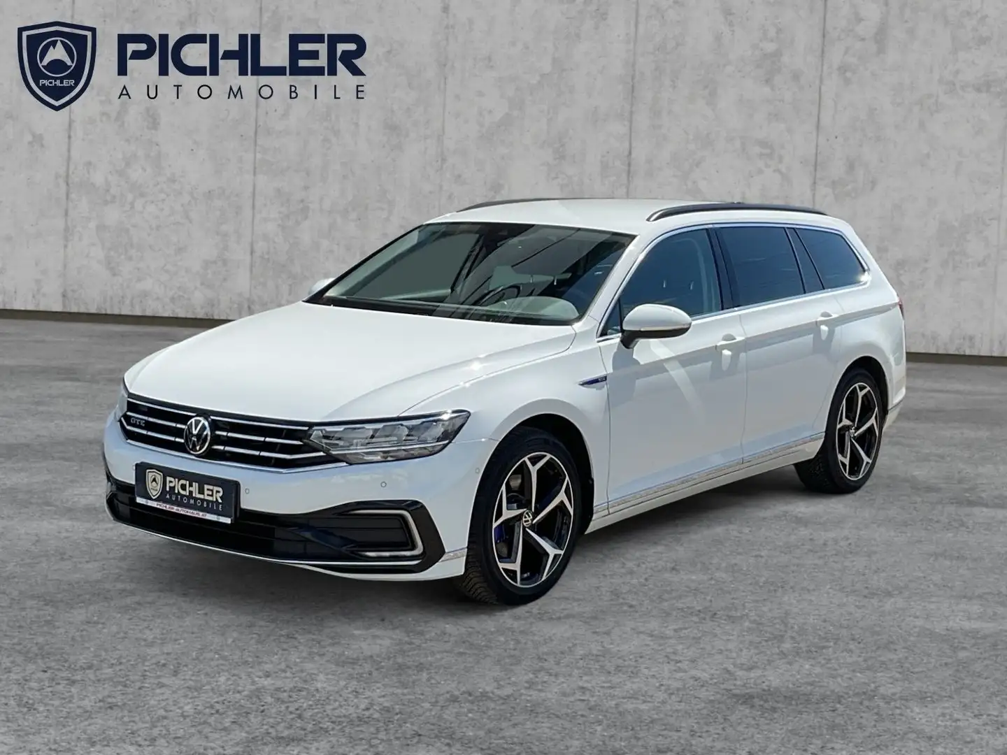 Volkswagen Passat Variant GTE Weiß - 1