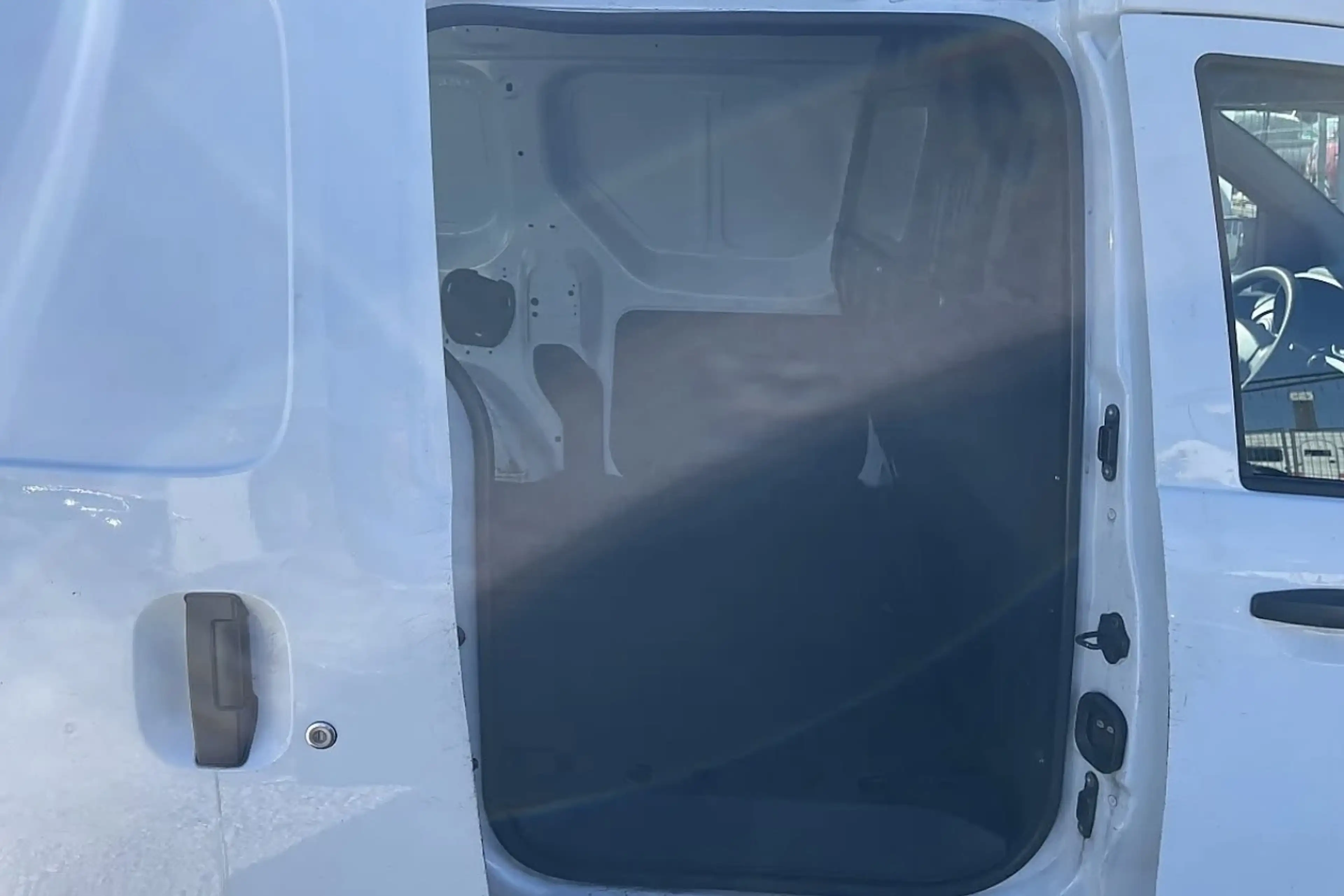 Dacia Dokker Dacia Dokker Van dCi 75 Transporter / Kastenwagen — photo 7