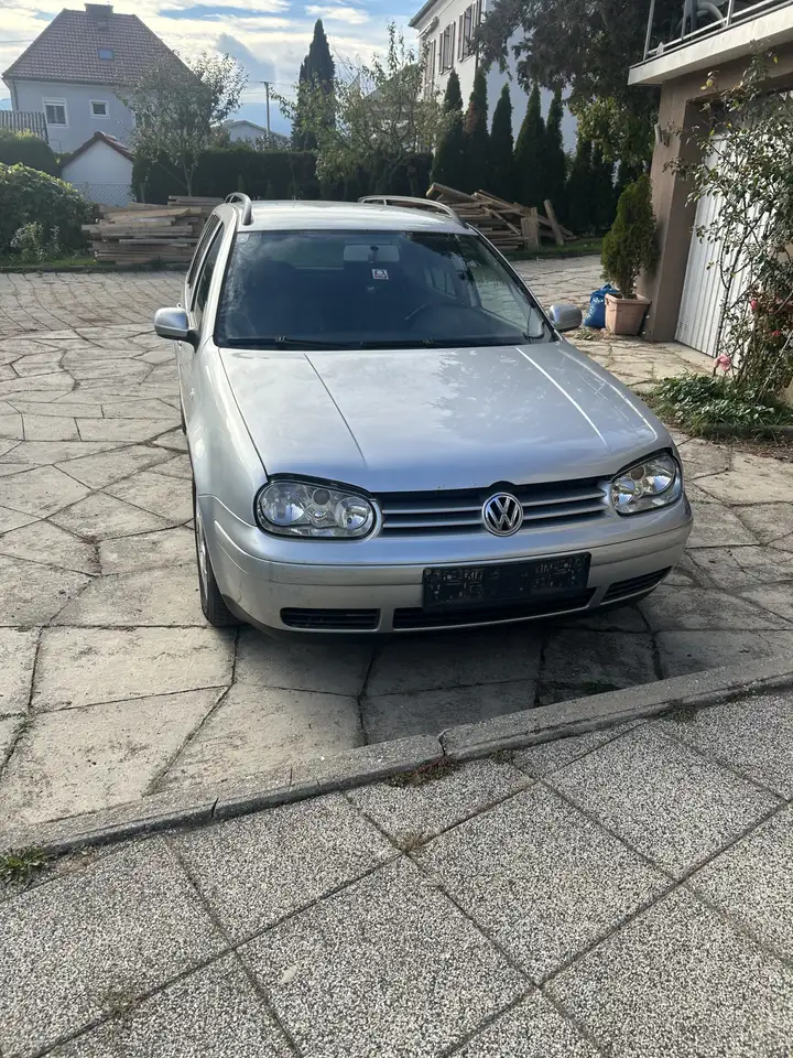 Volkswagen Golf Variant
