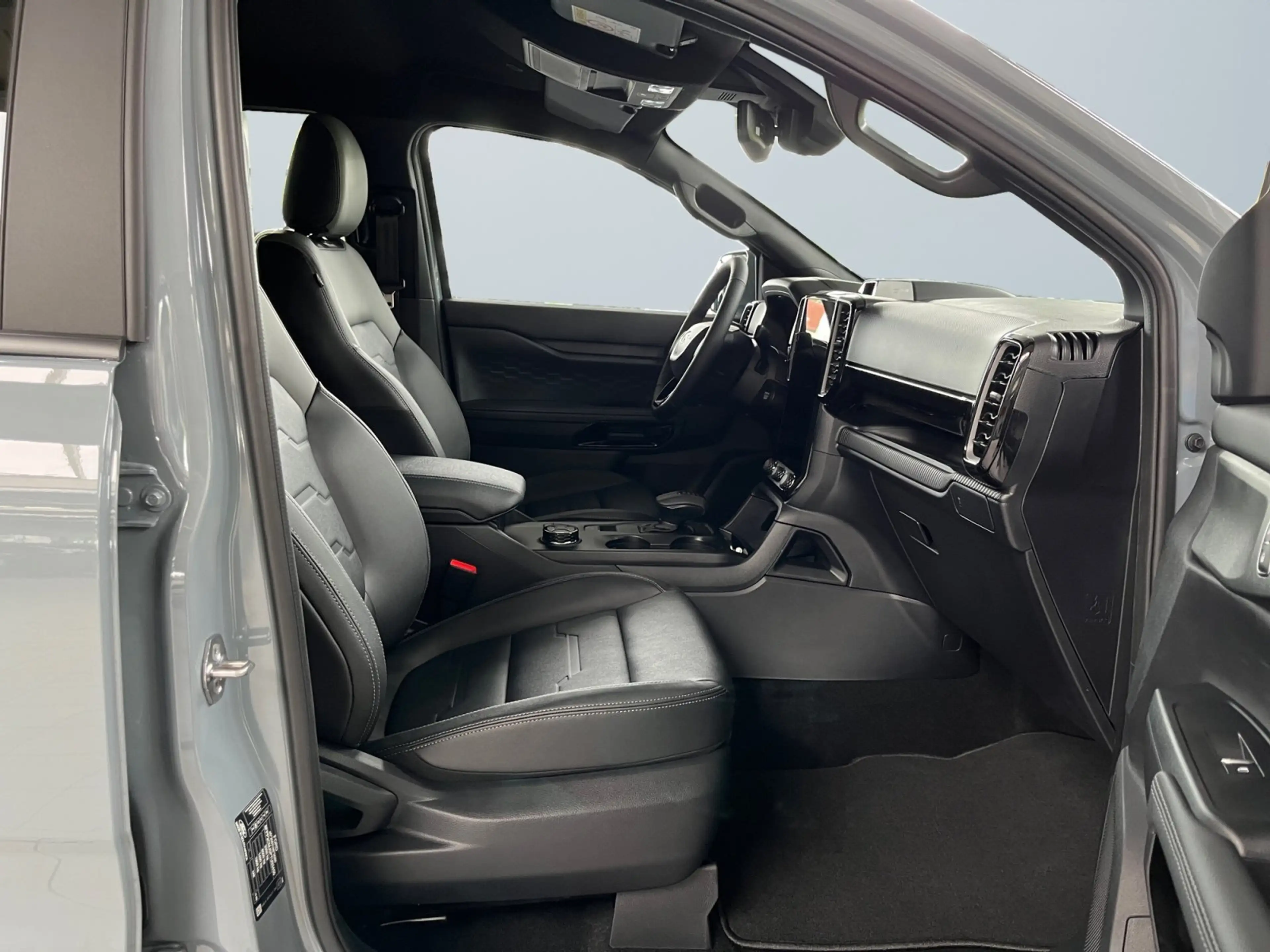 Ford Ranger Limited 3.0 V6 Ecoblue 4x4 Gelände Paket — photo 10