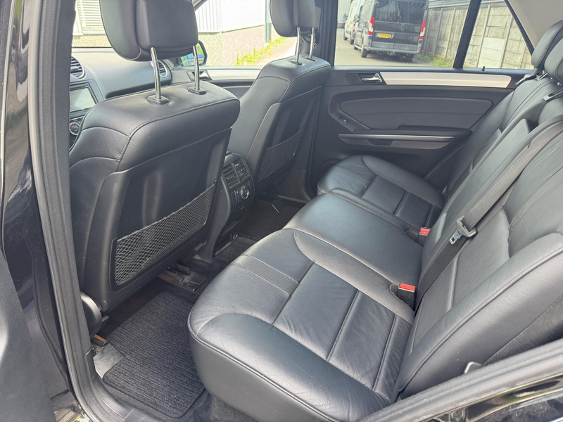 Mercedes-Benz ML 350 M-klasse MEMORY,SCHUIFDAK,LEDER,3,5TREK,CARPLAY — photo 11