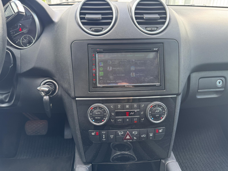 Mercedes-Benz ML 350 M-klasse MEMORY,SCHUIFDAK,LEDER,3,5TREK,CARPLAY — photo 21
