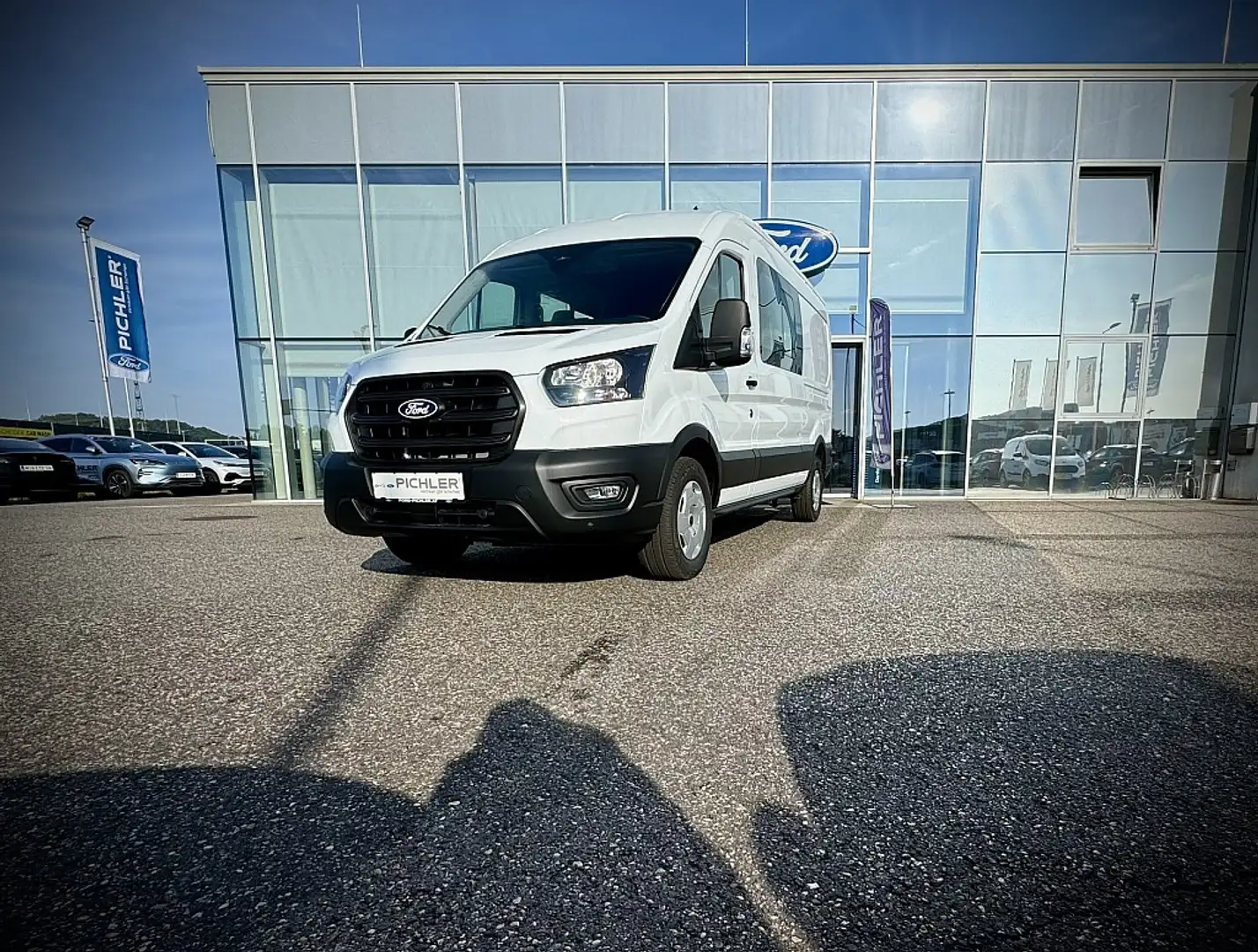 Ford Transit Transit Kastenw. DoKa Trend 350L3H2 130PS / LEA... Weiß - 1