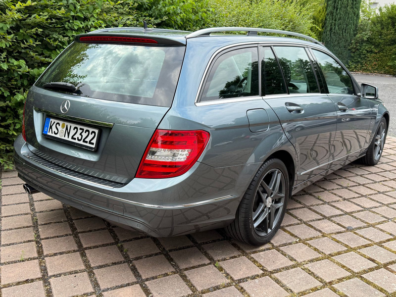 Mercedes-Benz C 200 C T-Modell C 200 CDI BlueEfficiency — photo 4