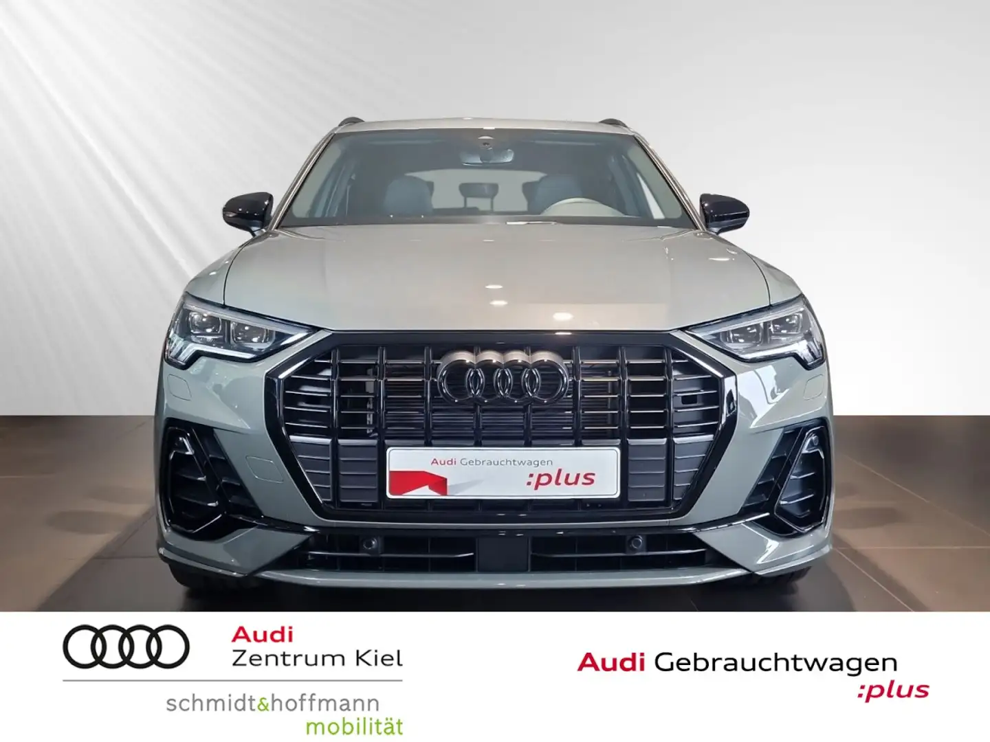 Audi Q3 35 TFSI S-line S-tronic Navi+ Matrix-LED Klima Grau - 2