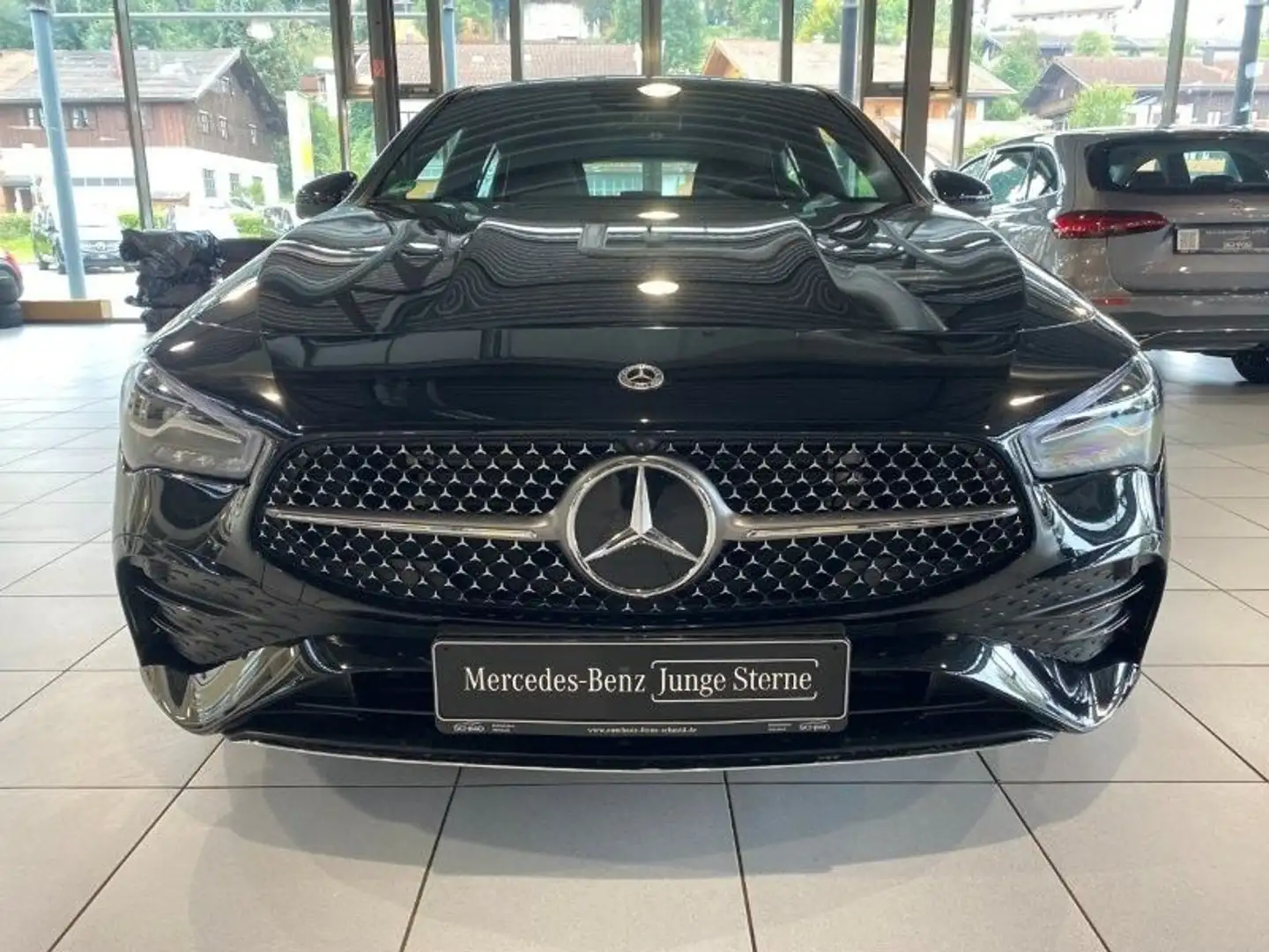 Mercedes-Benz CLA 200 AMG 360°Kamera Winter Distronic PDC Schwarz - 2