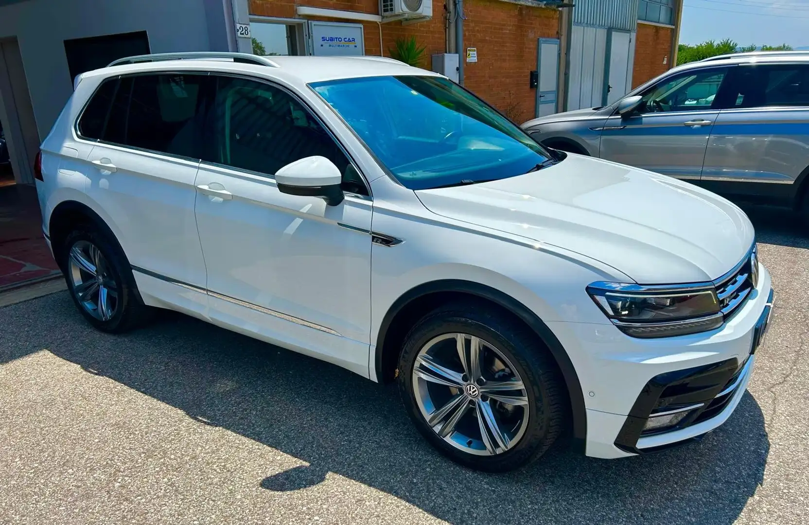 Volkswagen Tiguan Tiguan 2.0 tdi R-LINE 4motion 150cv dsg Blanc - 2