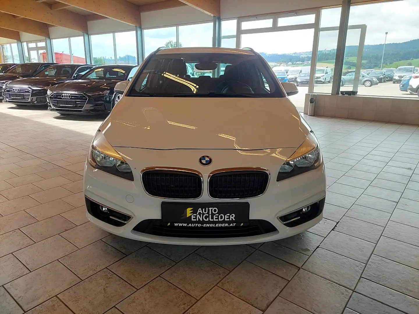 BMW 216 d Active Tourer Advantage Blanco - 2