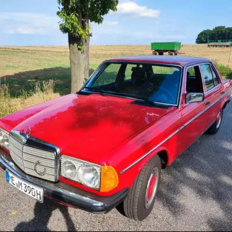 Mercedes-Benz 200 W 123  H-Zulassung 2.Hand