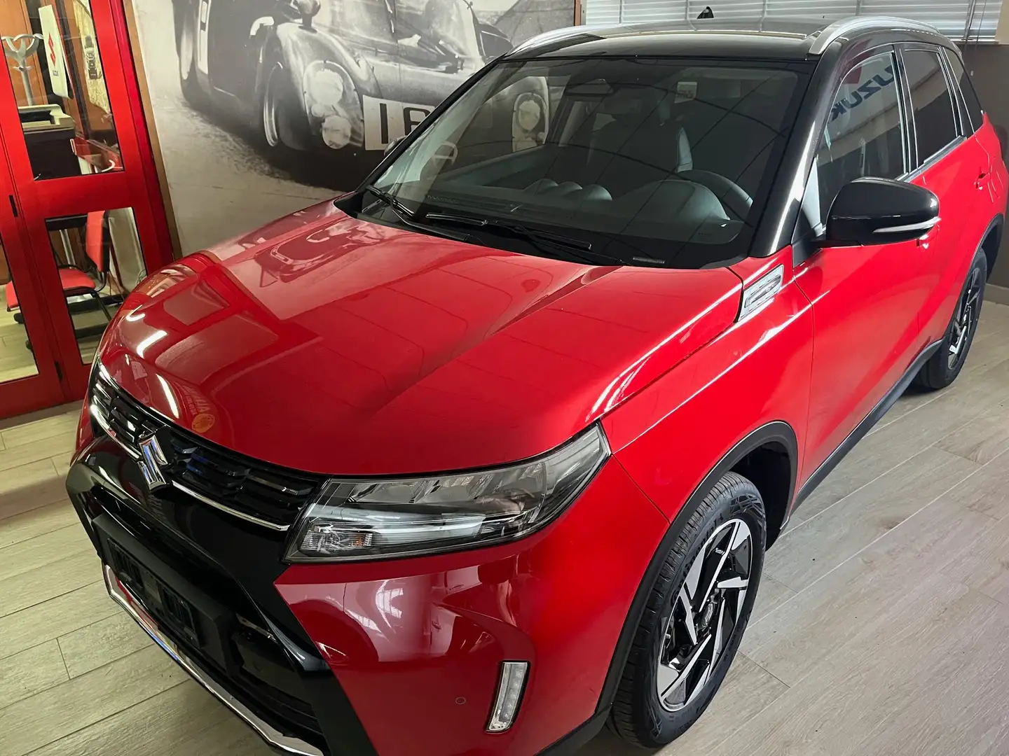 Suzuki Vitara 1.4 HYBRID TOP 4WD, NON KM ZERO, SUZUKI DAL 1986 Rosso - 1