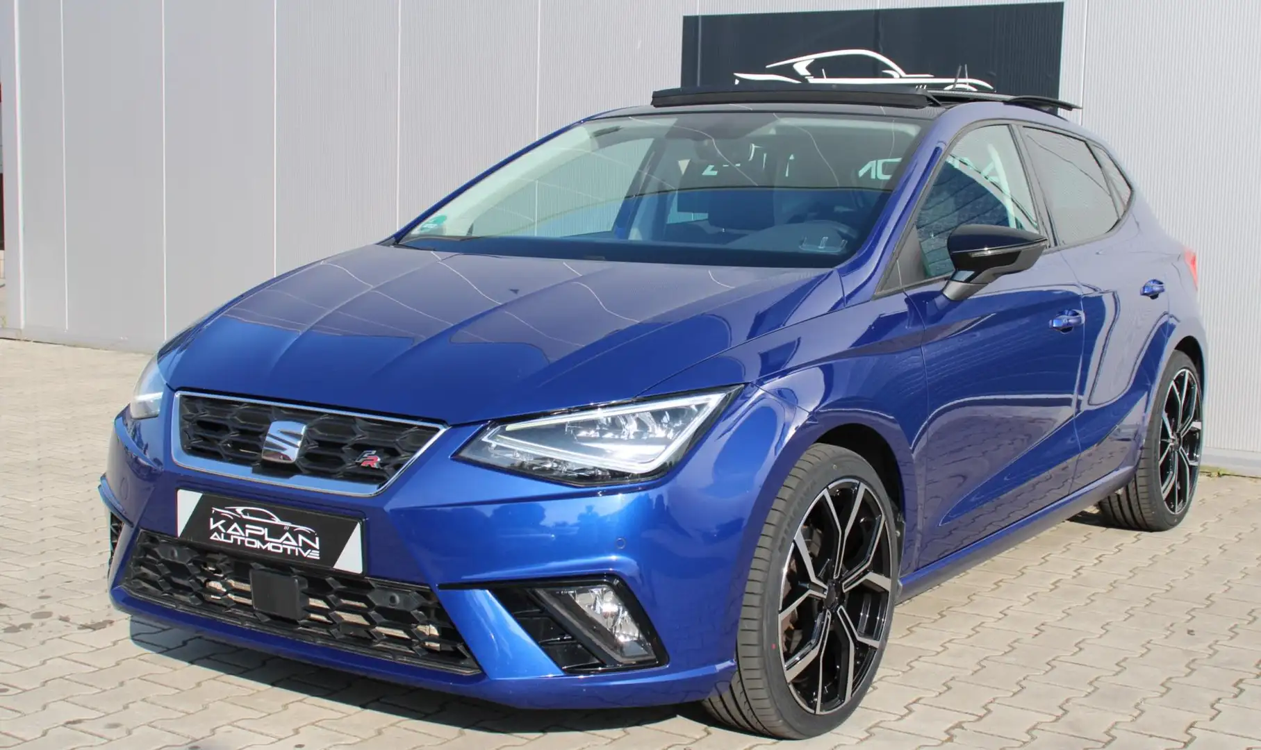 SEAT Ibiza 1.5 TSI EVO FR Pano ACC Stoelverw Beats CarPlay PD Blauw - 2