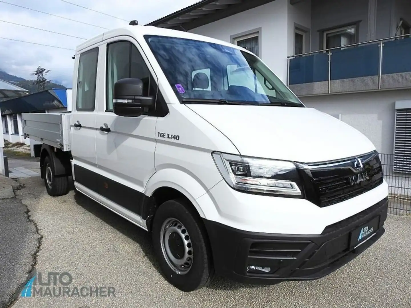 MAN TGE Pritsche Doppelkabine 4X2 SB* Weiß - 2