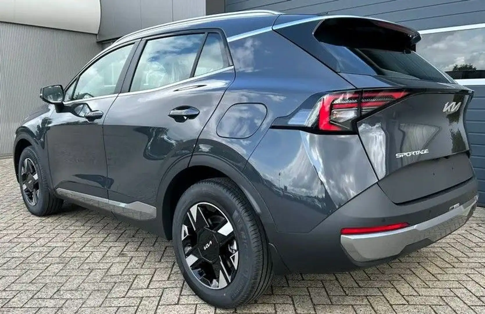 Kia Sportage 1.6T MY26 7-DCT Navi LED SCC Kam PDCv+h - 2