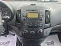 Hyundai i30 1.4 GARANTIE KLIMAANLAGE ALLWETER ALU 1-HAND Schwarz - thumbnail 17