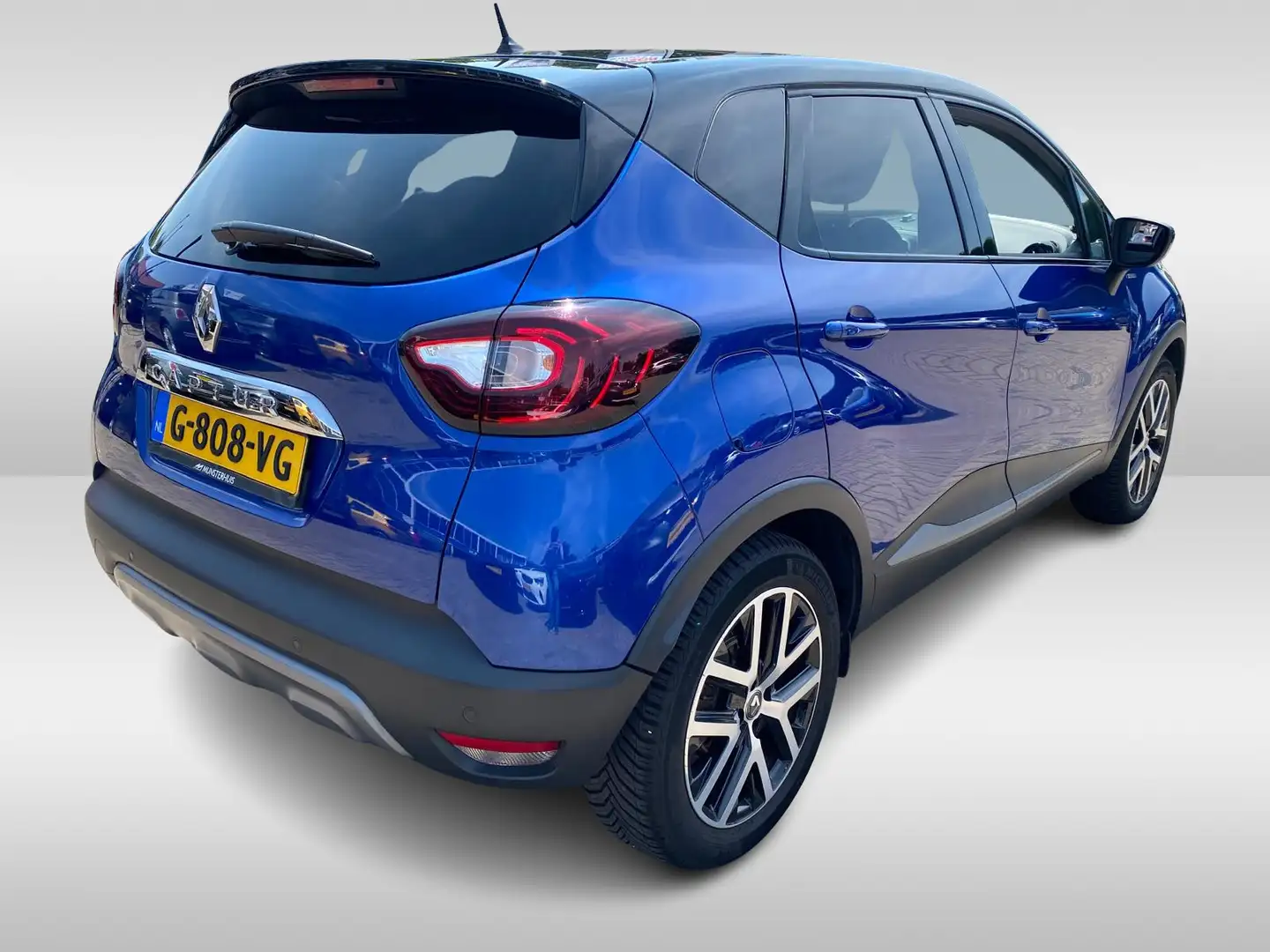 Renault Captur 1.3 TCe Version S / LED / Aut / Navi / Cam / 4S Ba Blau - 2