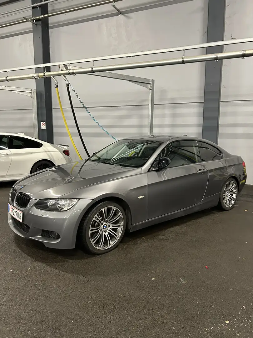 BMW 330 330d Coupe Aut. - 1