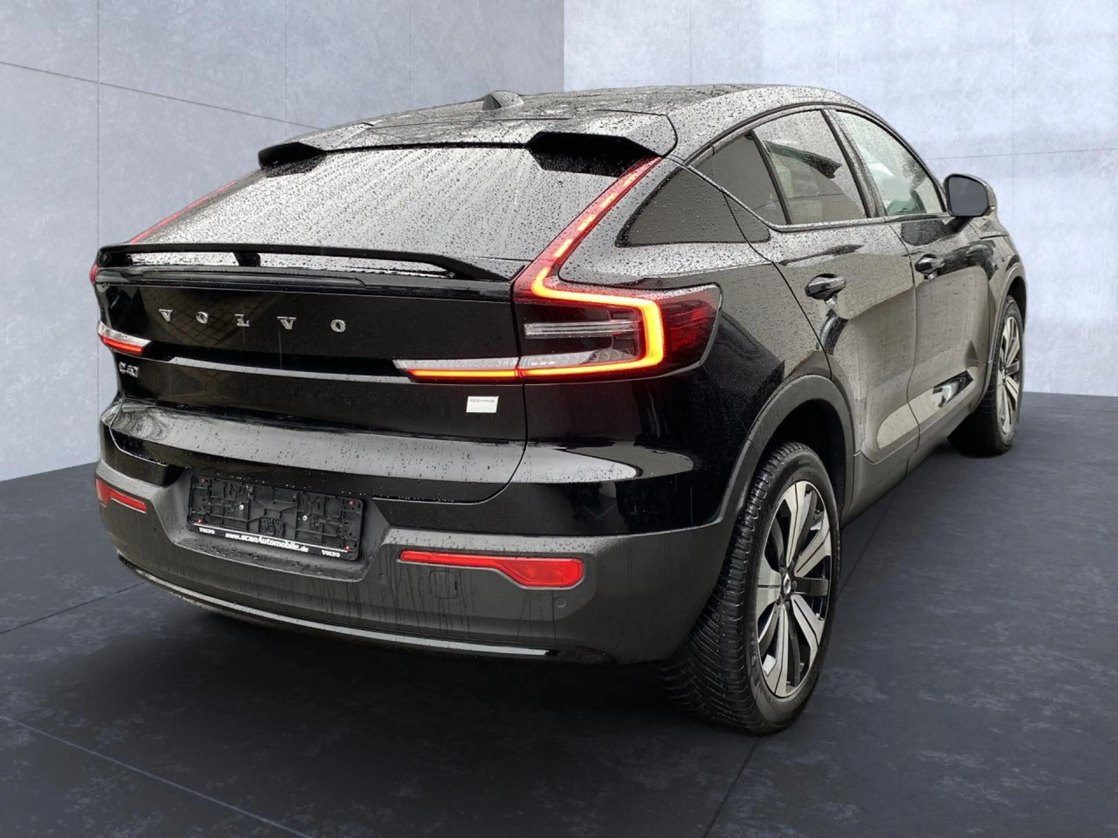 Volvo C40 Plus Recharge Pure Electric 2WD Bluetooth LED — photo 4