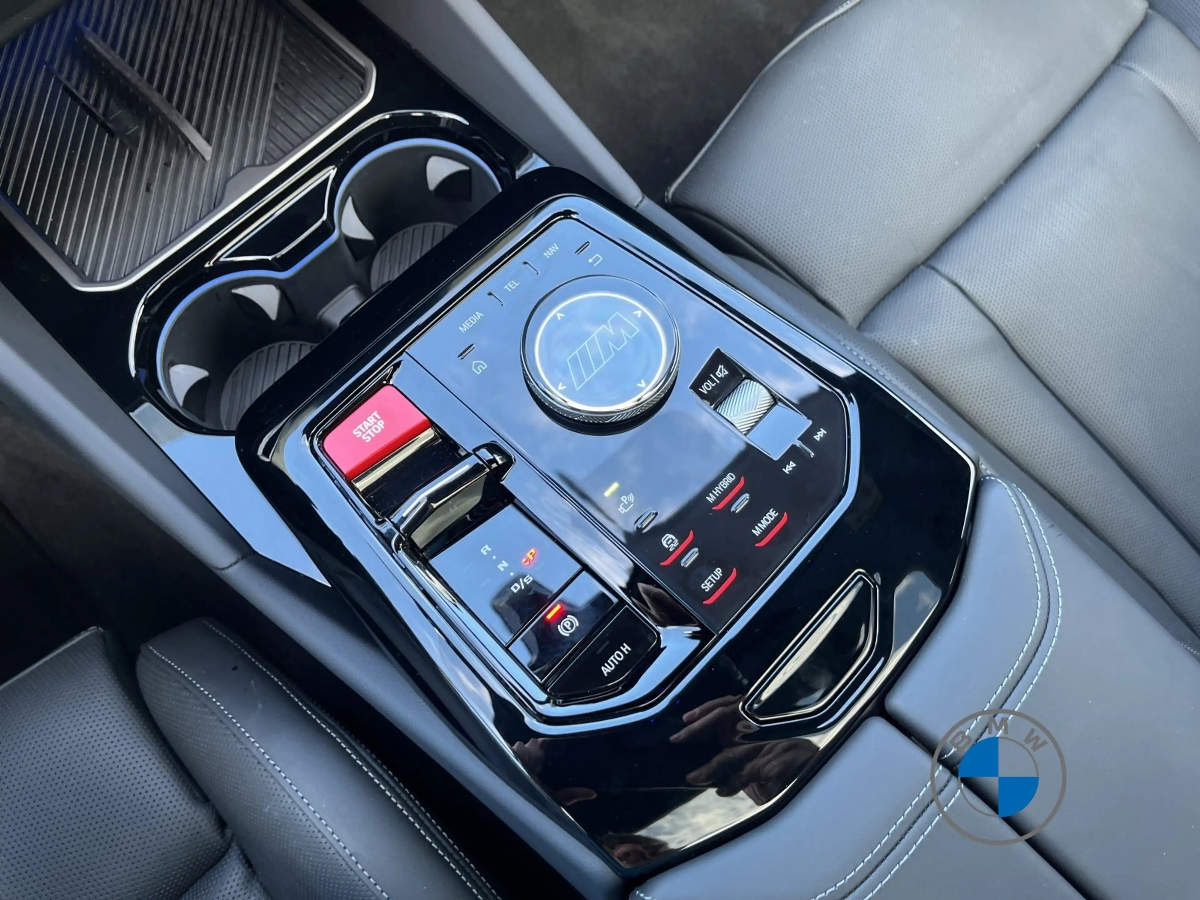 BMW M5 Touring M Sport 20"/21" Keramik Pano AHK — photo 14