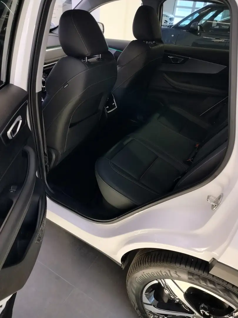 DR Automobiles DR6.0 - 2