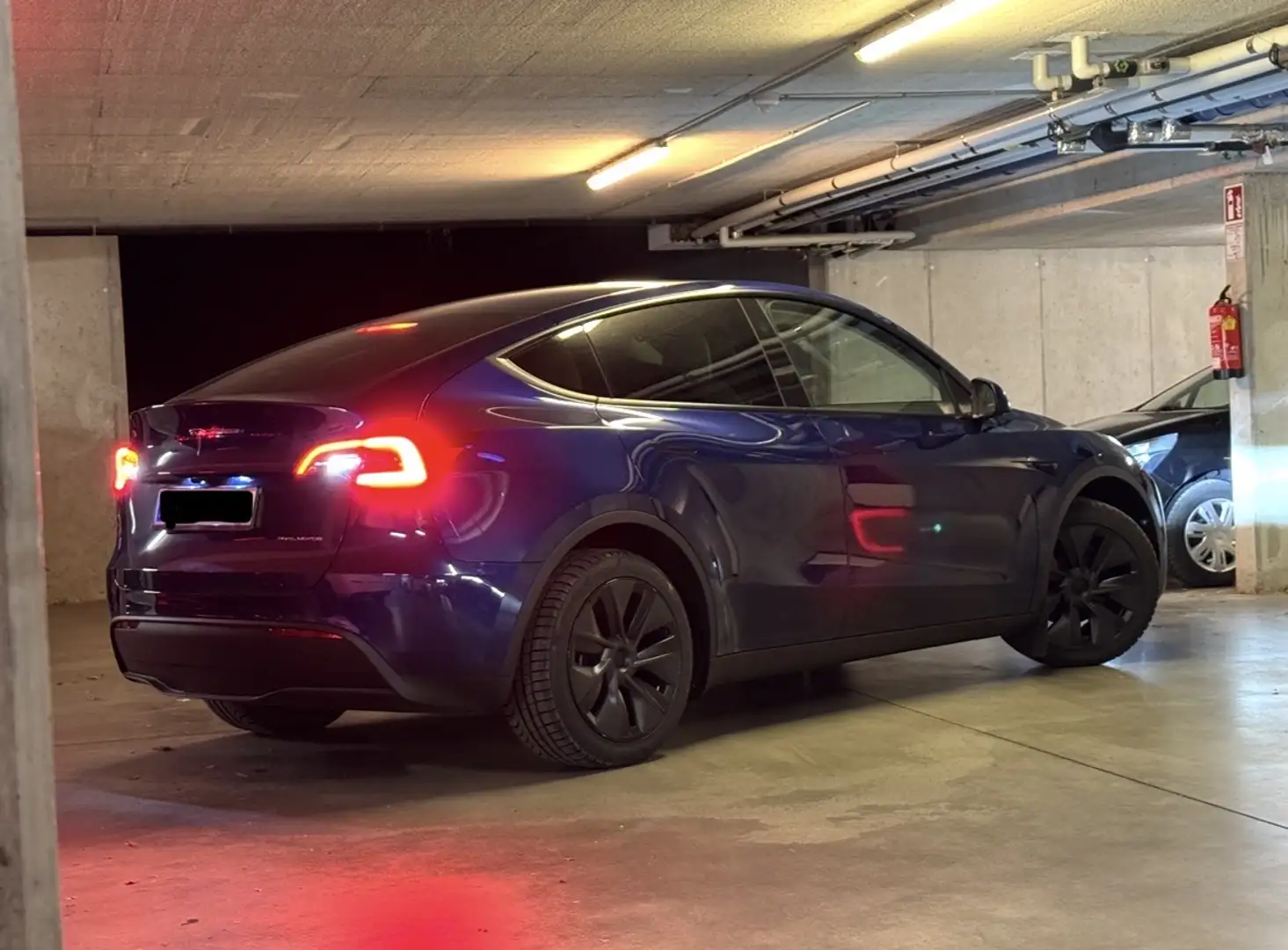Tesla Model Y Long Range AWD 79kWh - 2