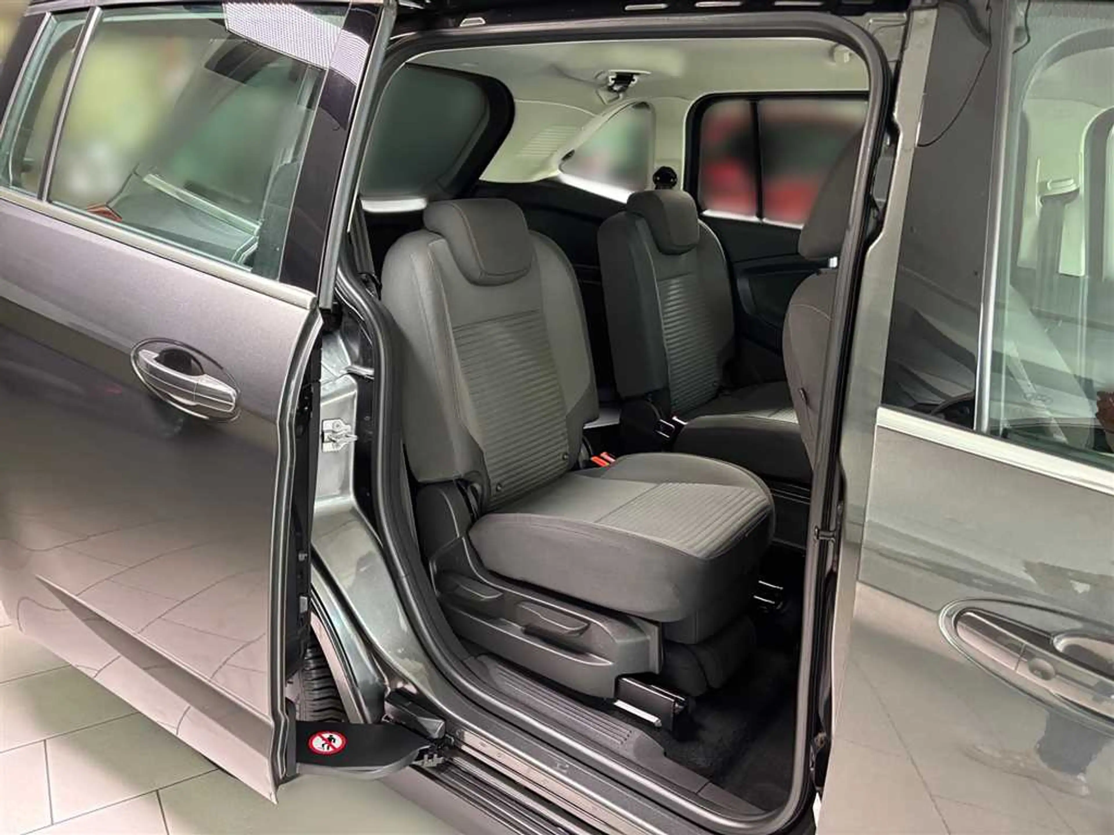Ford Grand C-Max Titanium 1.0 PDC hinten Klimaautomatik Sitzheizung — photo 15