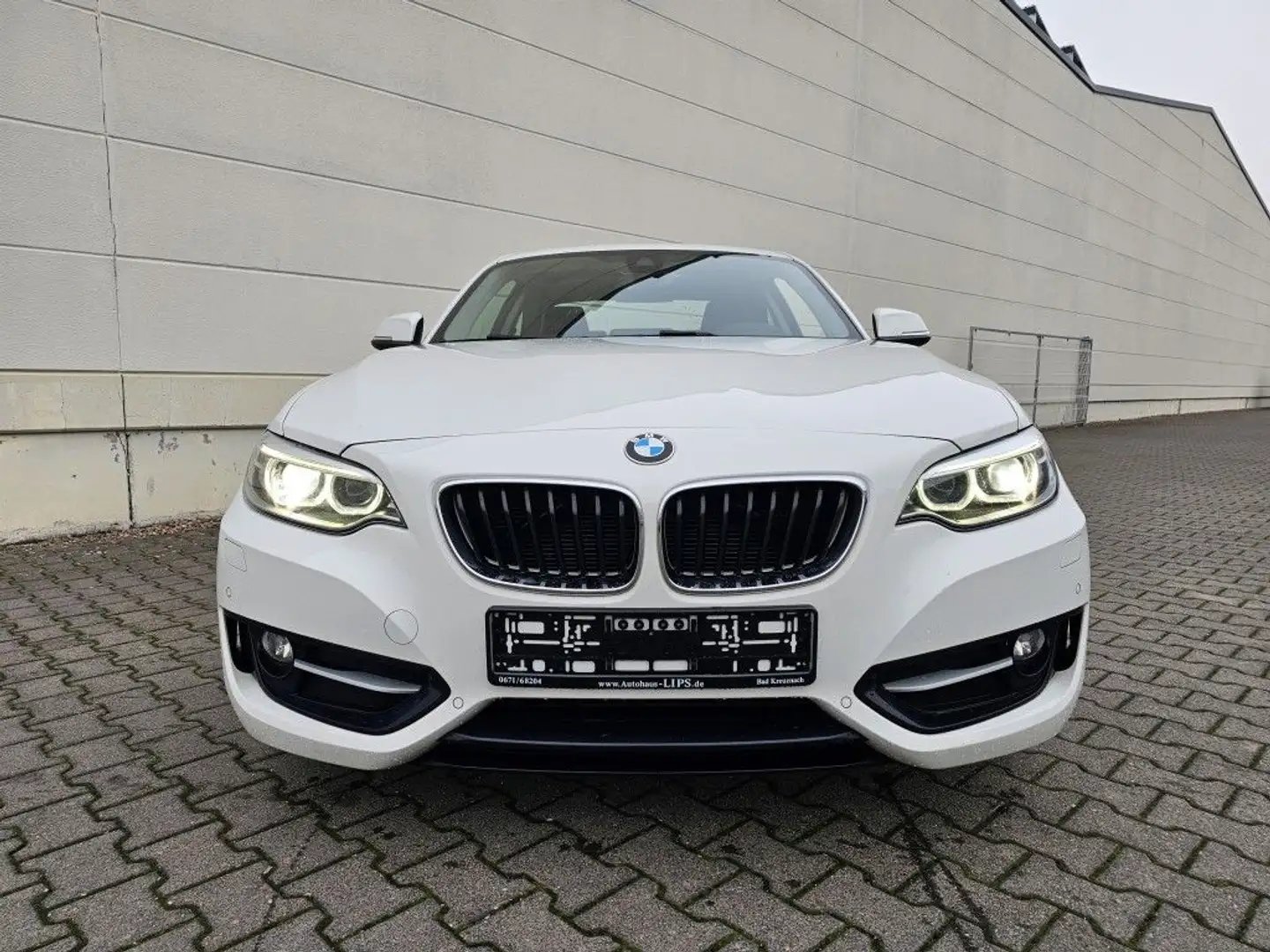 BMW 225 d Coupe Sport-Aut. Sport Line | LED | Navi | Blanc - 2