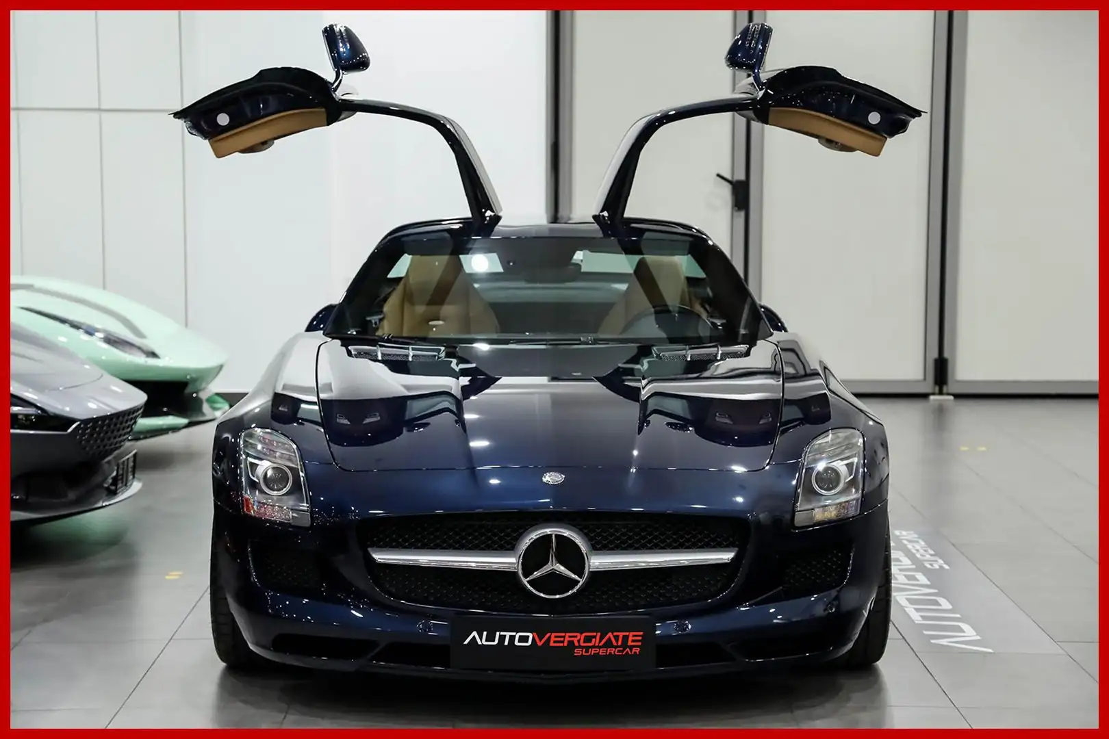 Mercedes-Benz SLS AMG Coupé Bleu - 2