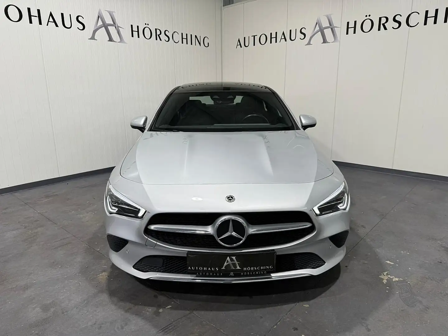 Mercedes-Benz CLA 180 d Aut. Silber - 2