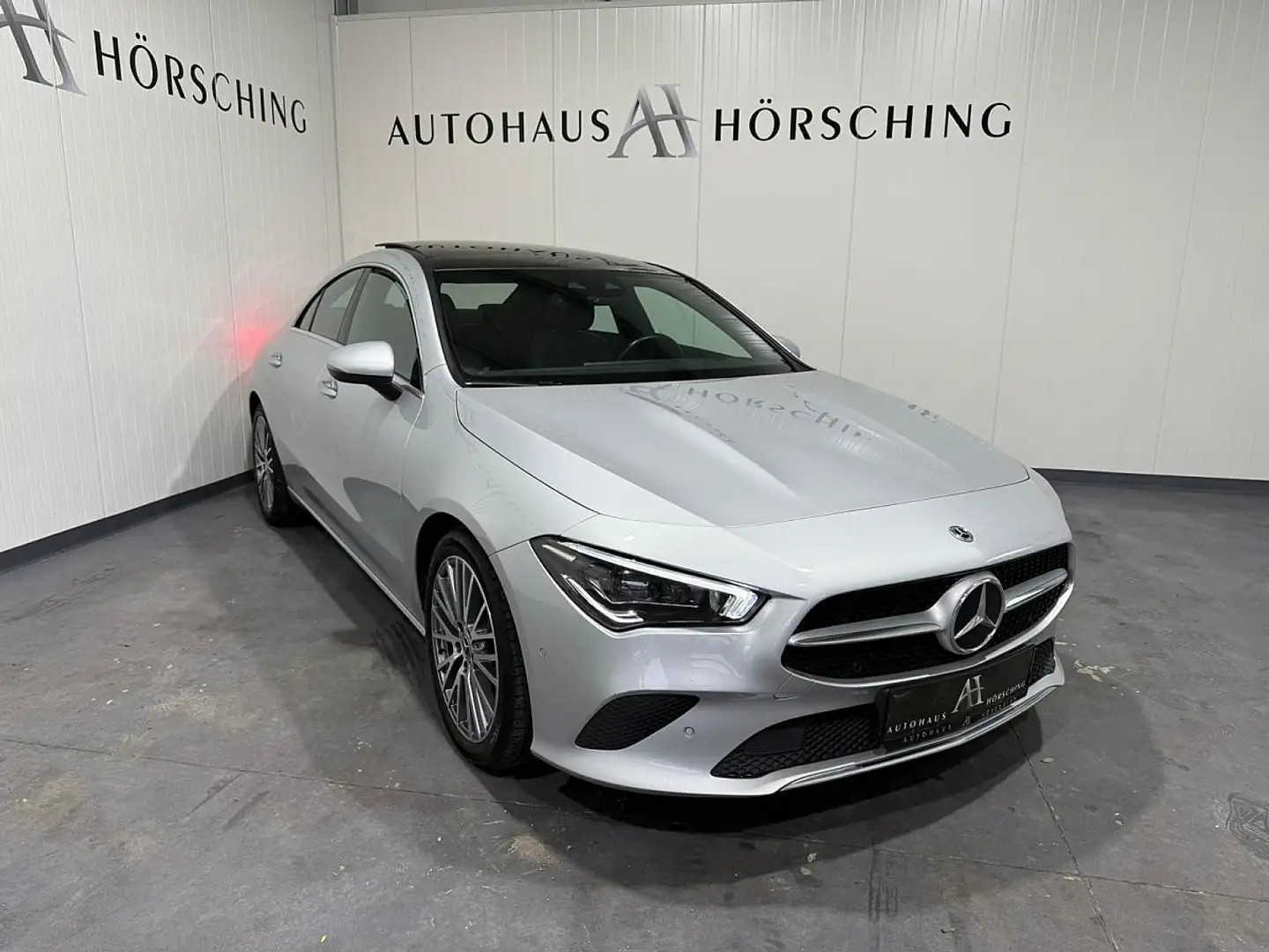 Mercedes-Benz CLA 180 d Aut. Silber - 1