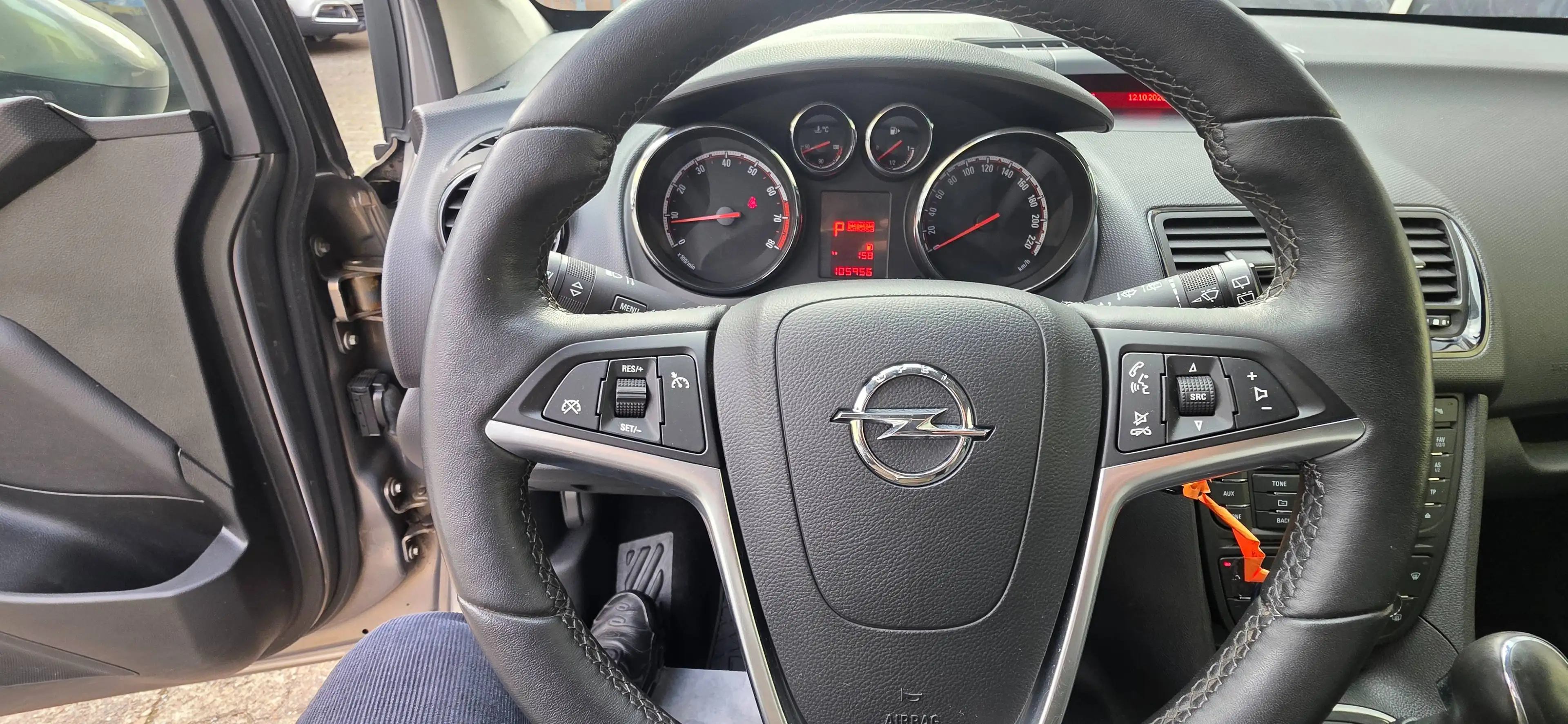 Opel Meriva 150 Jahre Opel*Aut*PDC*Klima*Sitzheizung — photo 11