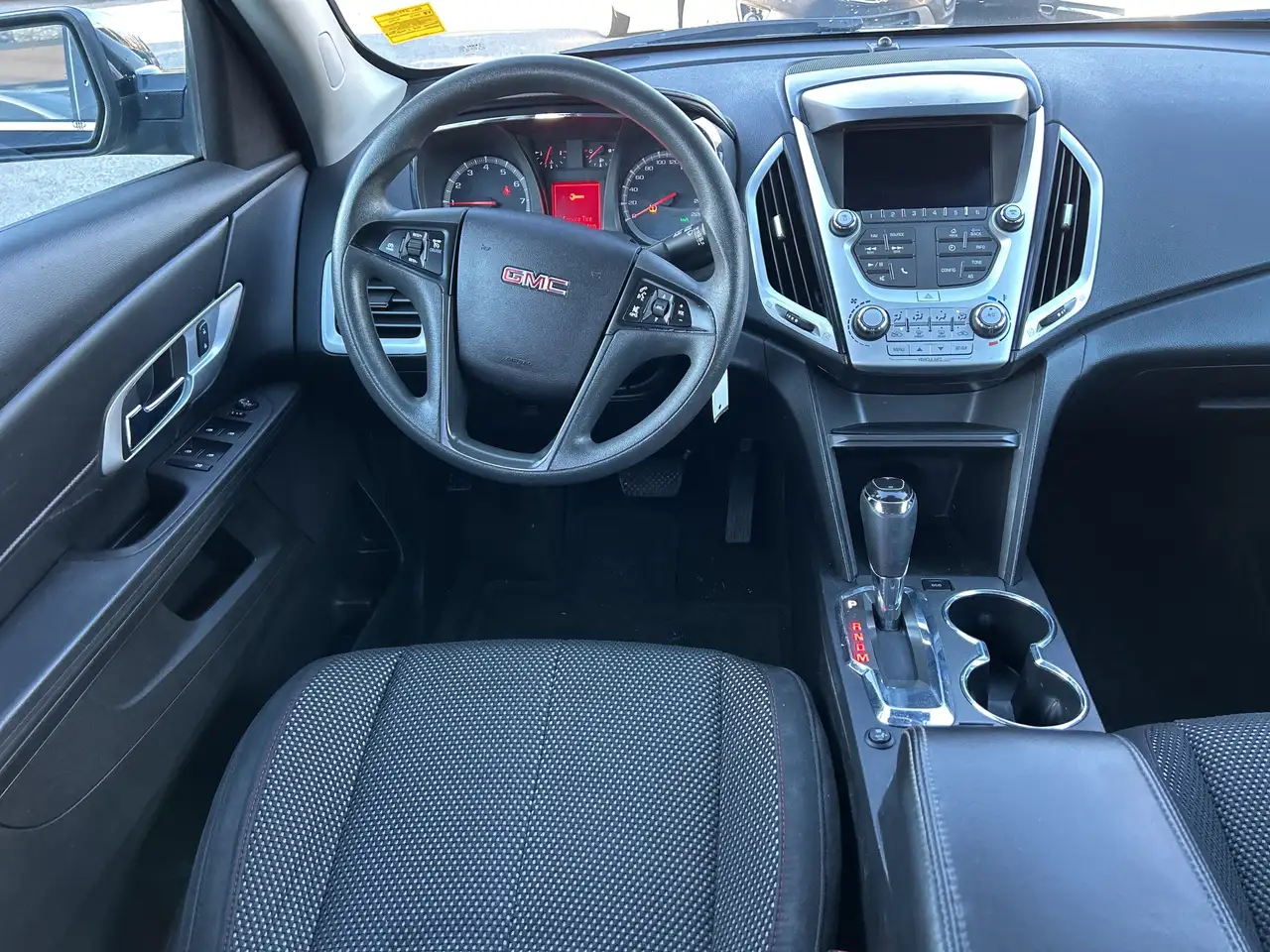 GMC Terrain снимка GMC Terrain