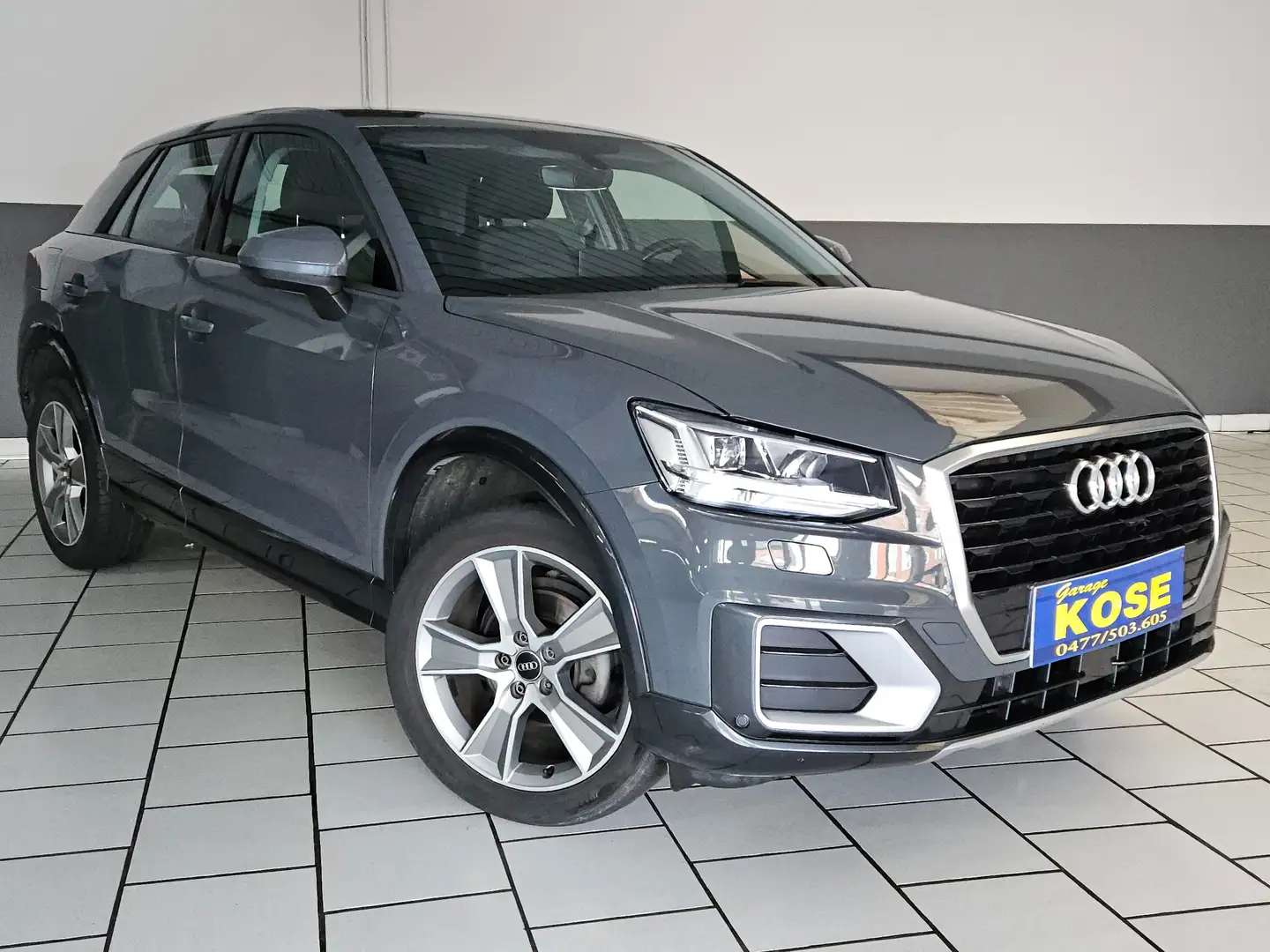 Audi Q2 35 TFSI S 150cv AUTOMATIQUE/NAVIGATION/GARANTIE Gris - 1