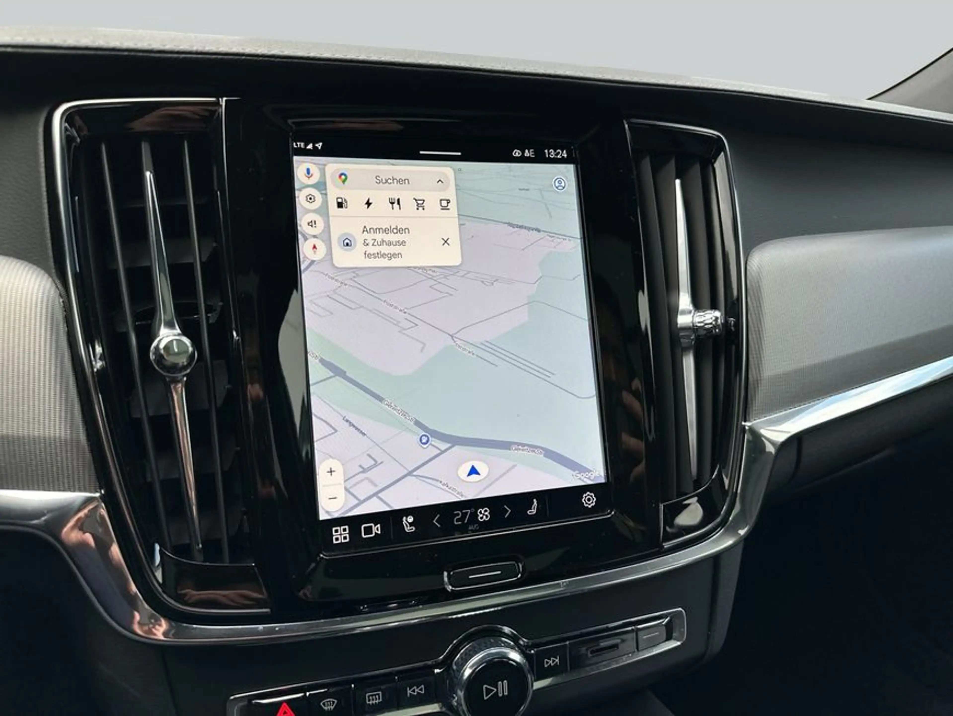 Volvo V90 T8 Plug-in Hybrid AWD Ultra Dark — photo 20