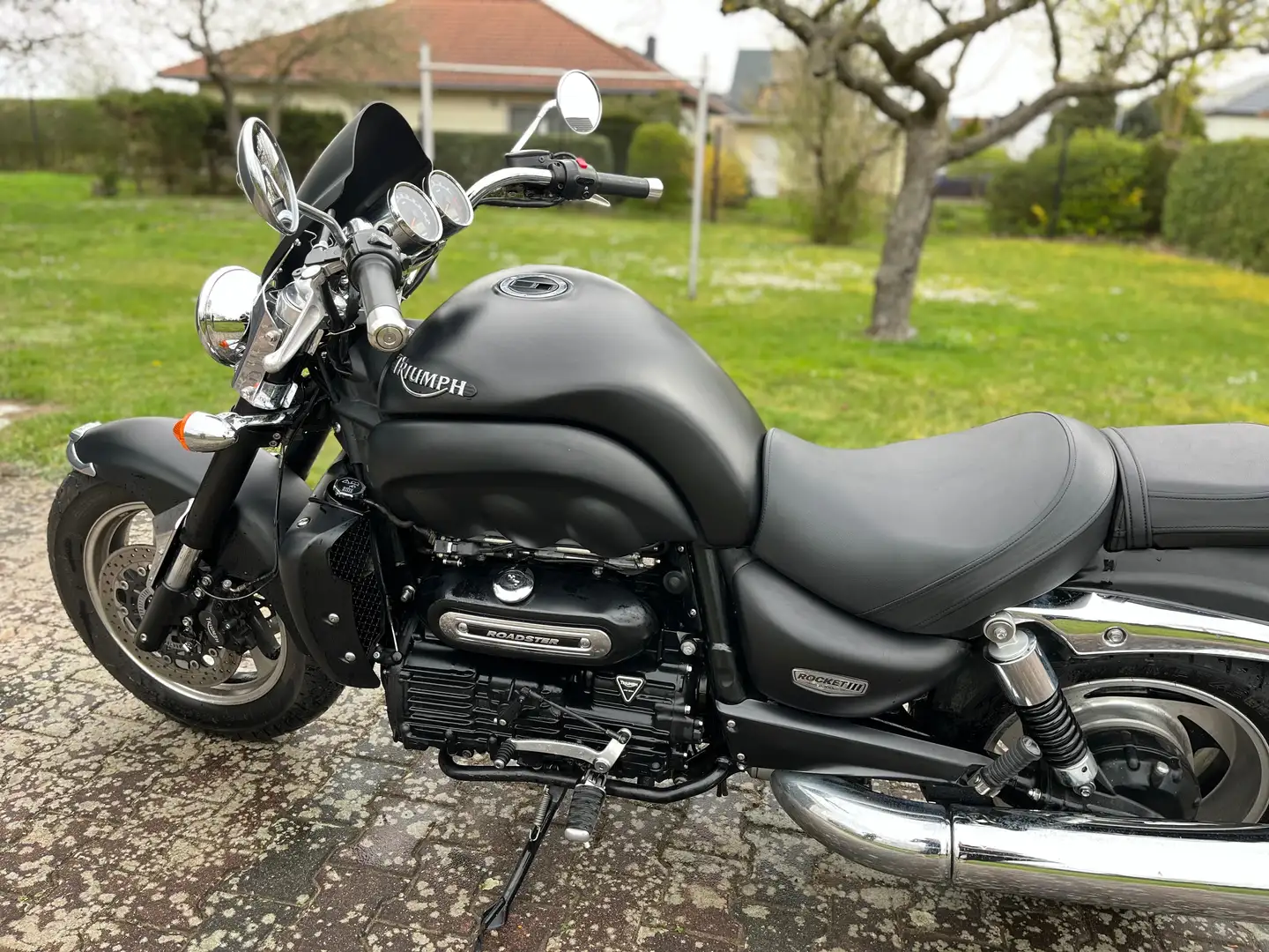 Triumph Rocket III Roadster Чорний - 2