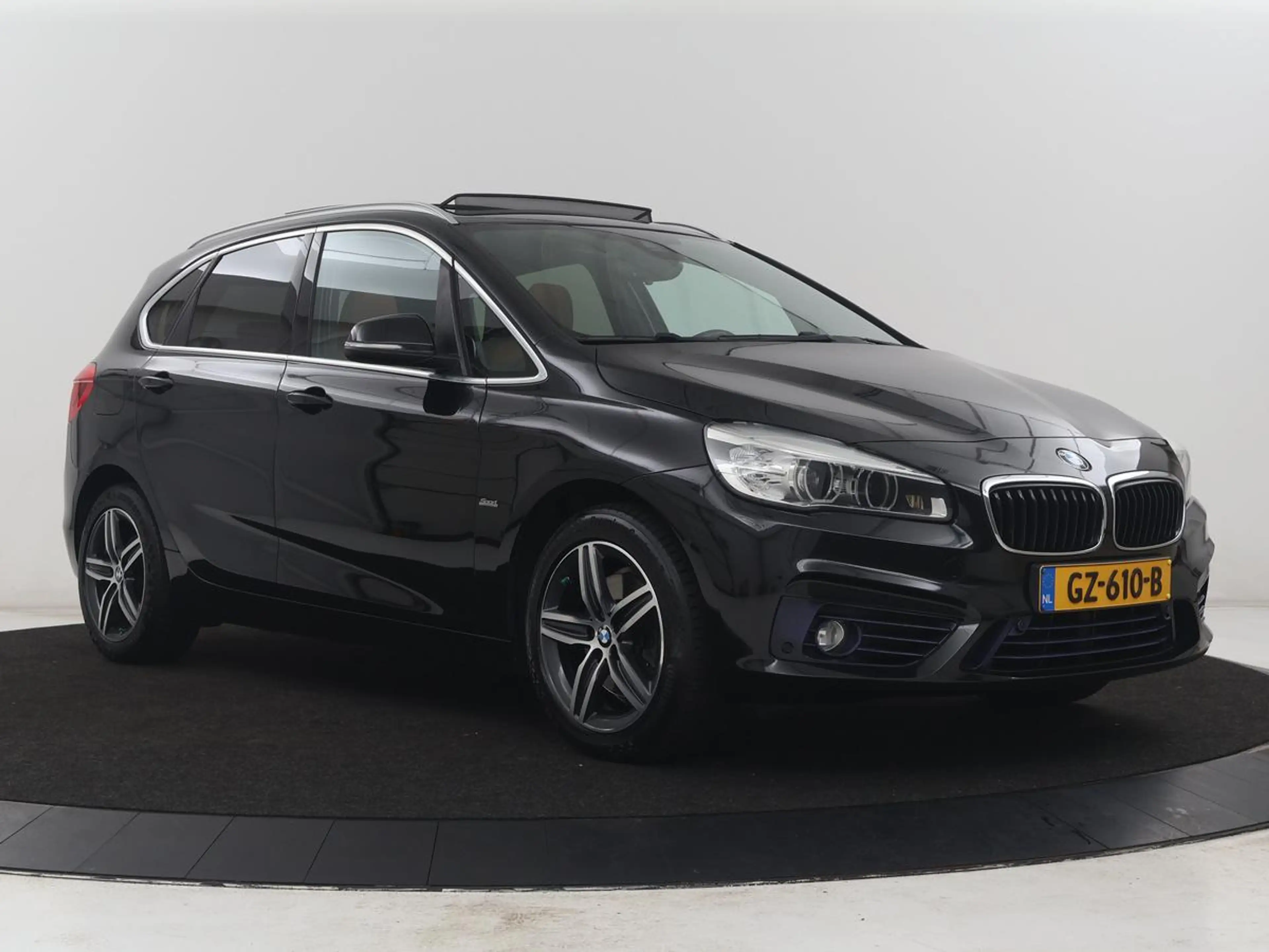 BMW 220 2-serie Active Tourer 220i High Executive | Panora — photo 32