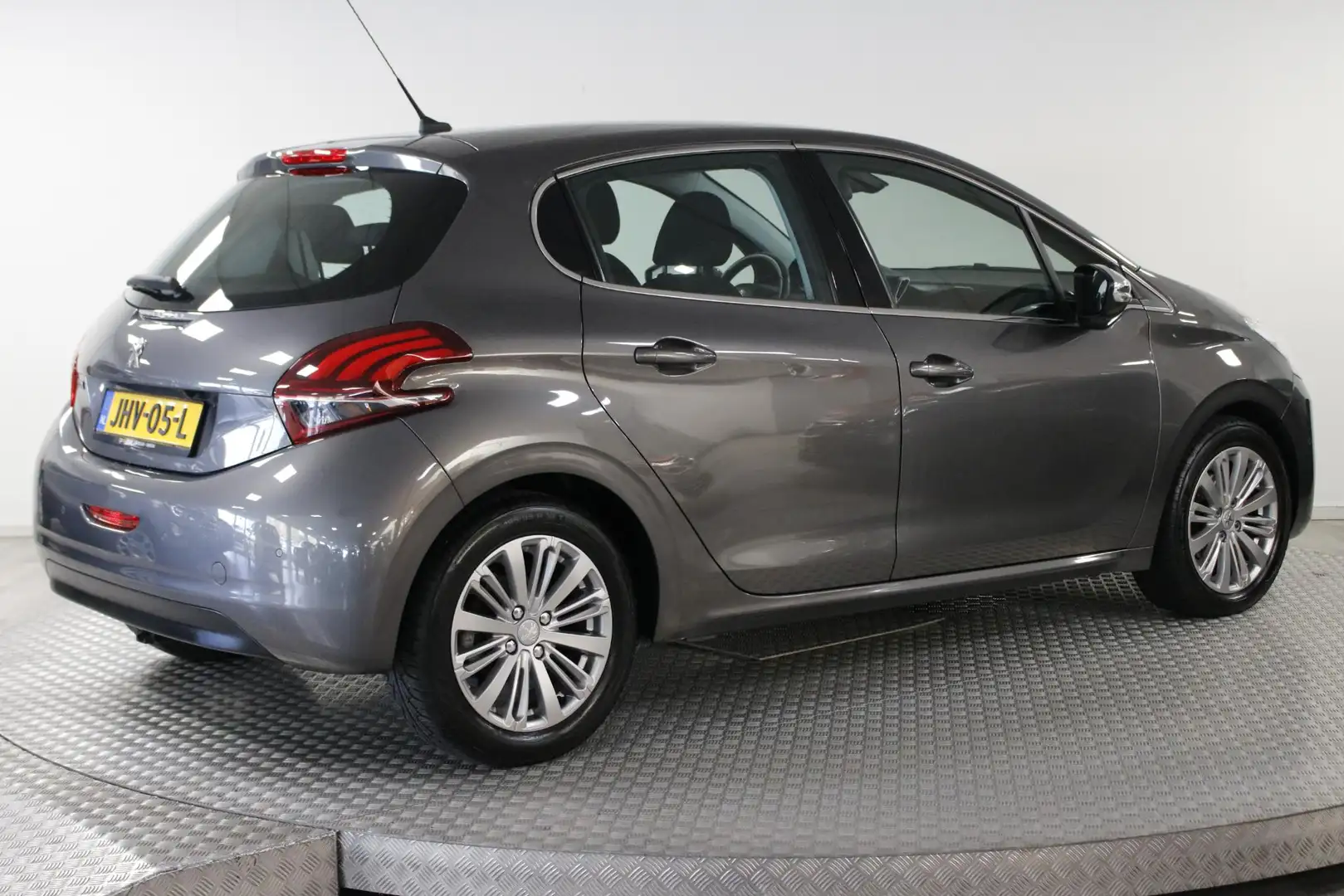 Peugeot 208 1.2 PureTech Allure Automaat | Apple/Android | Cru Gris - 2