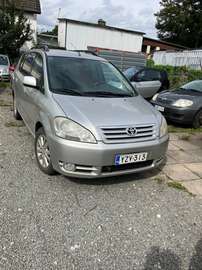 Avensis Verso D-4D