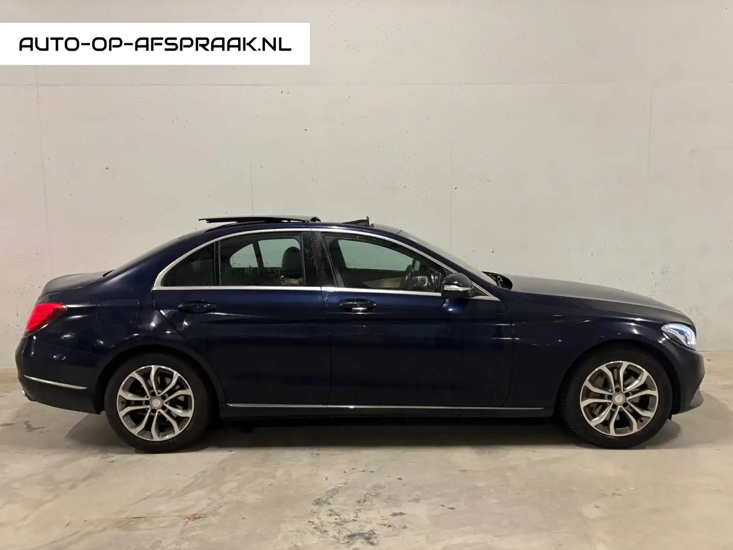 Mercedes-Benz C 350 e AMG Pano Burmester Camera Bleu - 1