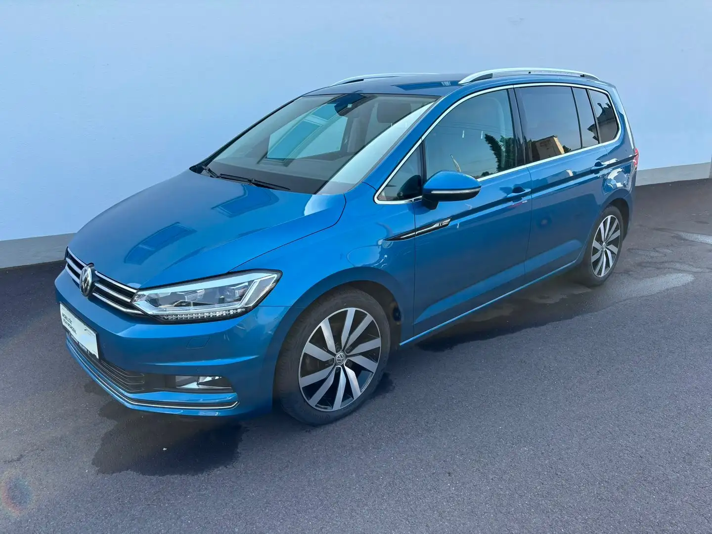 Volkswagen Touran Highline TDI SCR Blau - 1