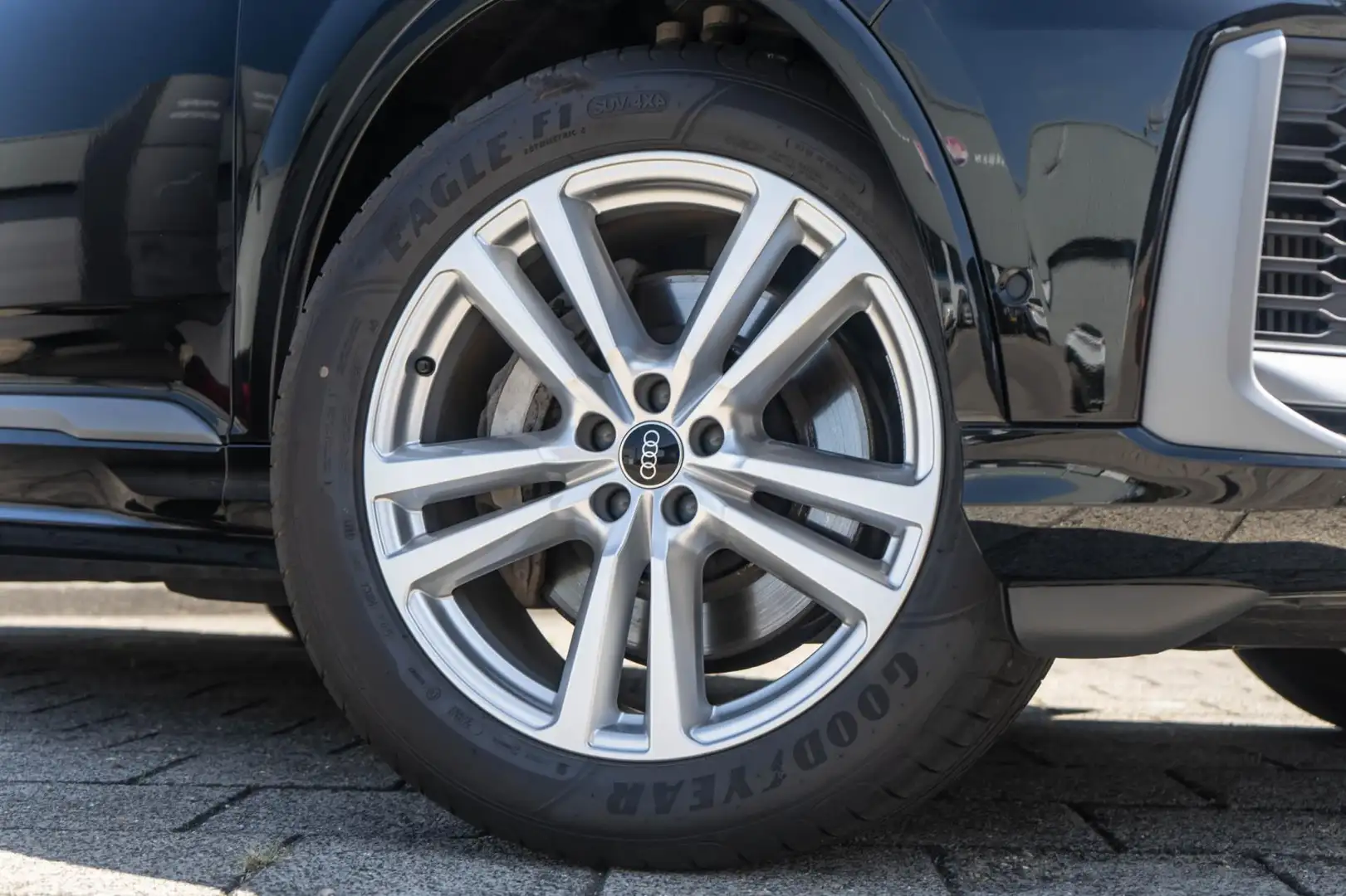Audi Q7 55 TFSI 340PK Autmaat Quattro Pro Line / head-up / Noir - 2
