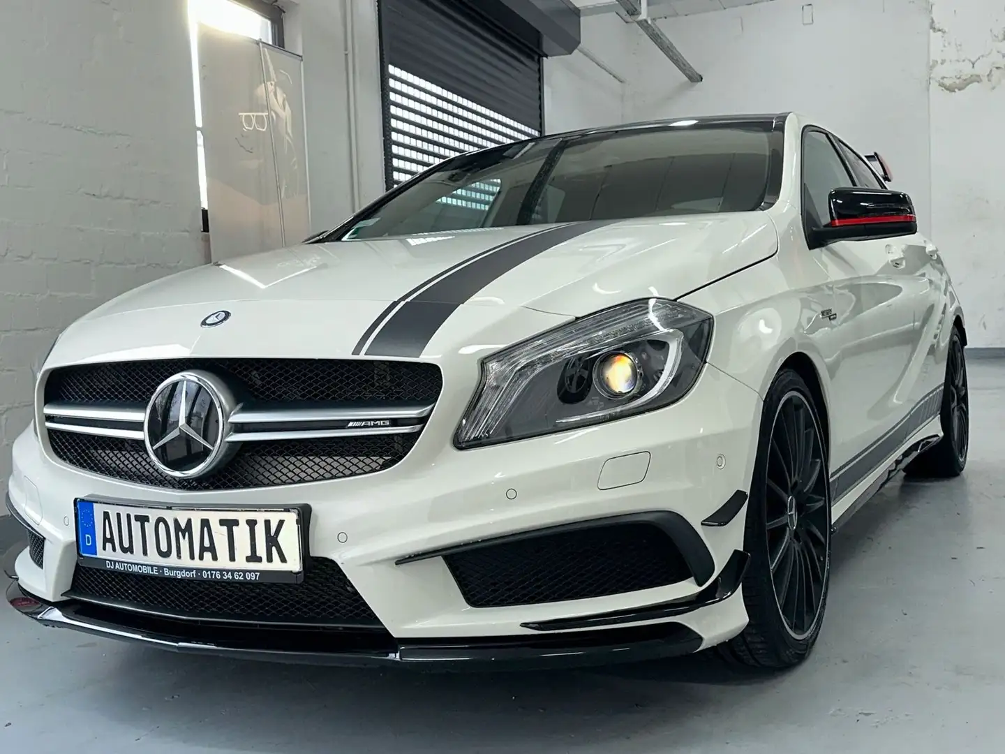 Mercedes-Benz A 45 AMG AMG A45 Edition1/ Aerodynamik-Paket/Traumzustand Weiß - 1