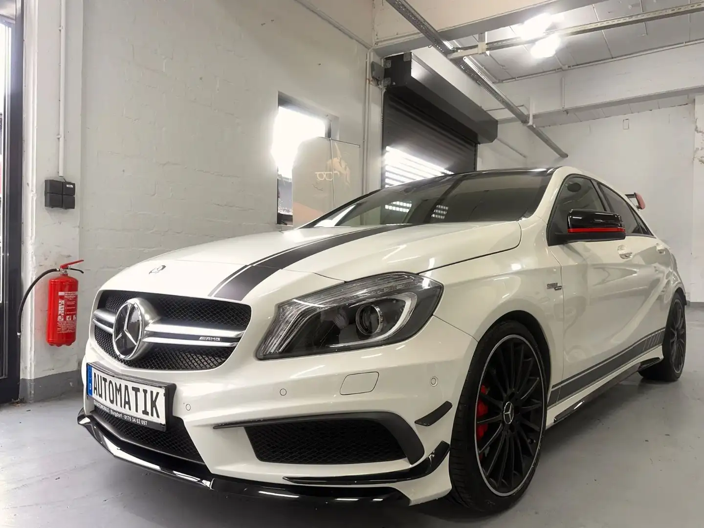 Mercedes-Benz A 45 AMG AMG A45 Edition1/ Aerodynamik-Paket/Traumzustand Weiß - 2