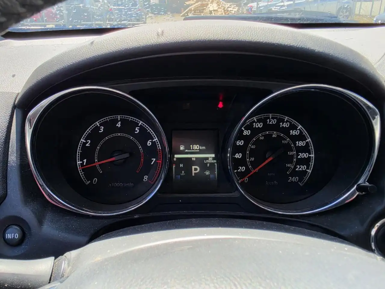 Mitsubishi RVR снимка Mitsubishi RVR