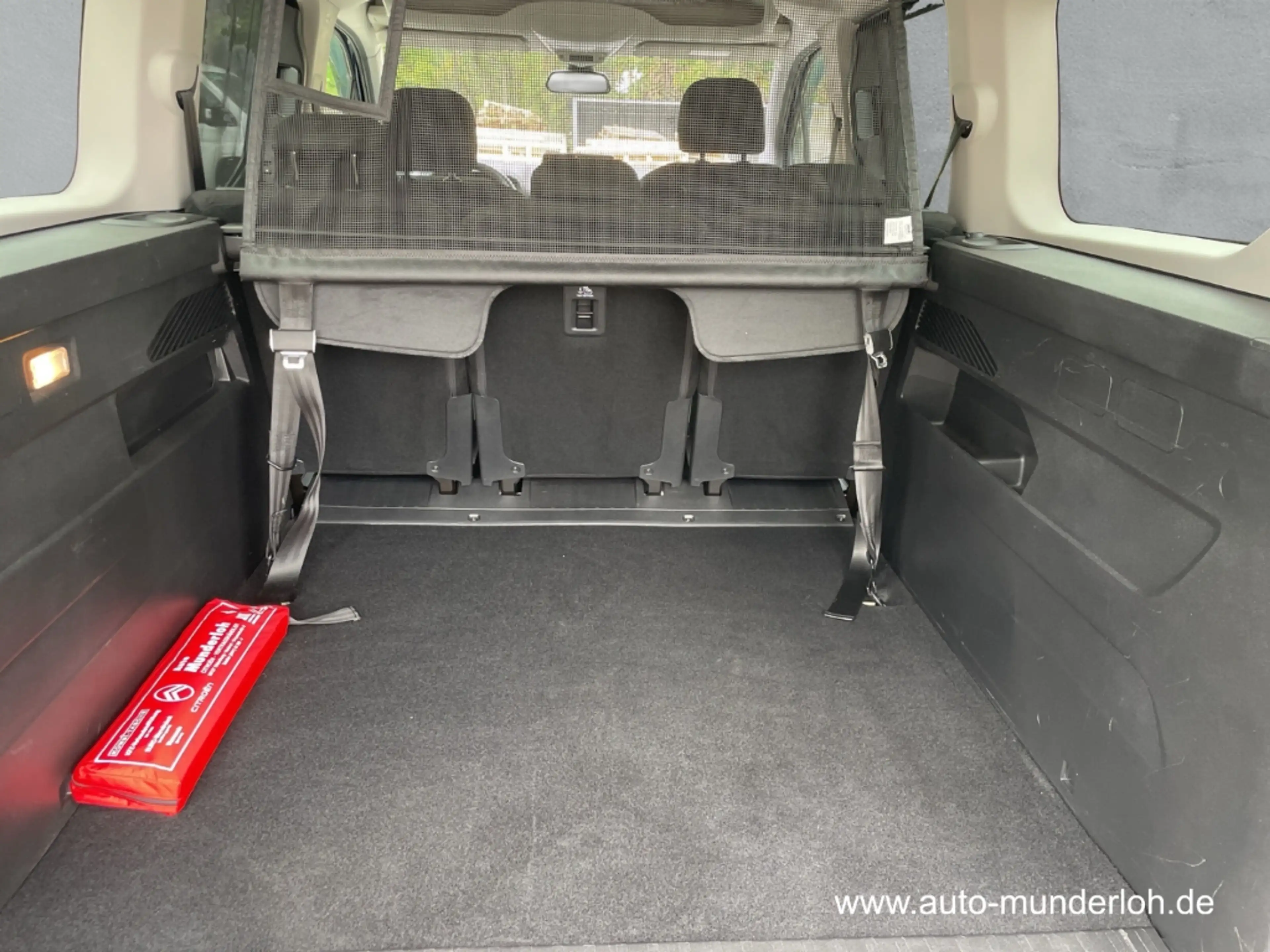 Citroen Berlingo Shine XL BlueHDi 130 RÜCKFAHRKAMERA SITZHEIZUNG — photo 6