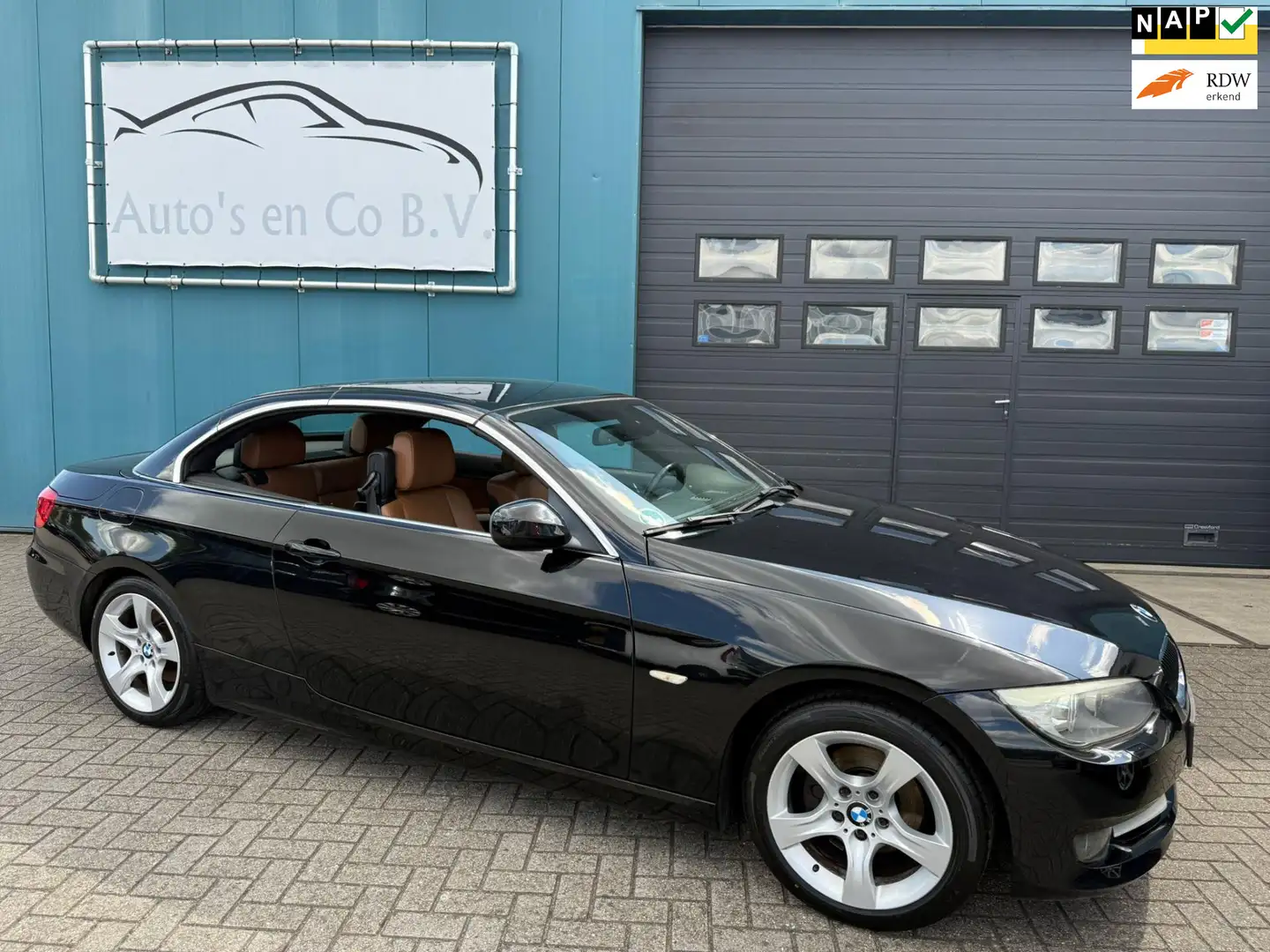 BMW 318 3-serie Cabrio 318i Cabriolet MOTORSCHADE Facelift Zwart - 1