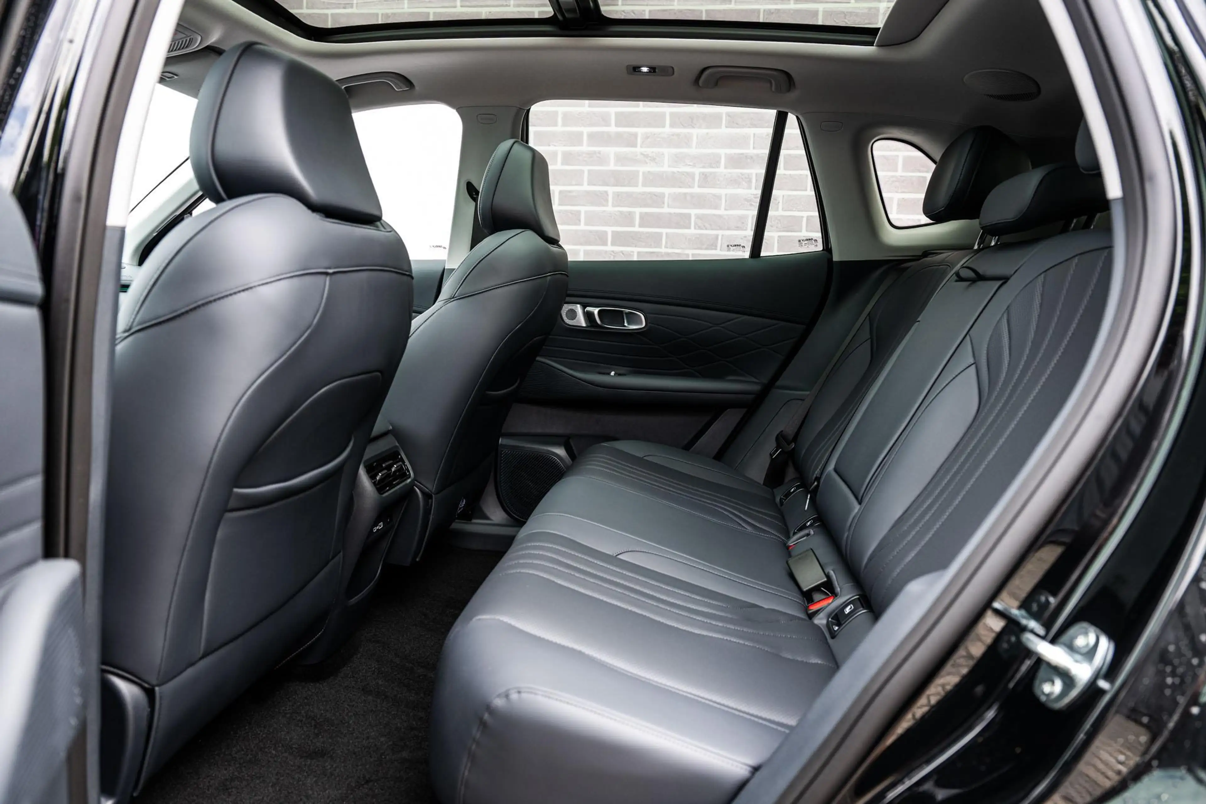 Geely Starray EM-i 1.5 Max+ | Plug-in Hybrid | 136km Elektrisch berei — photo 8