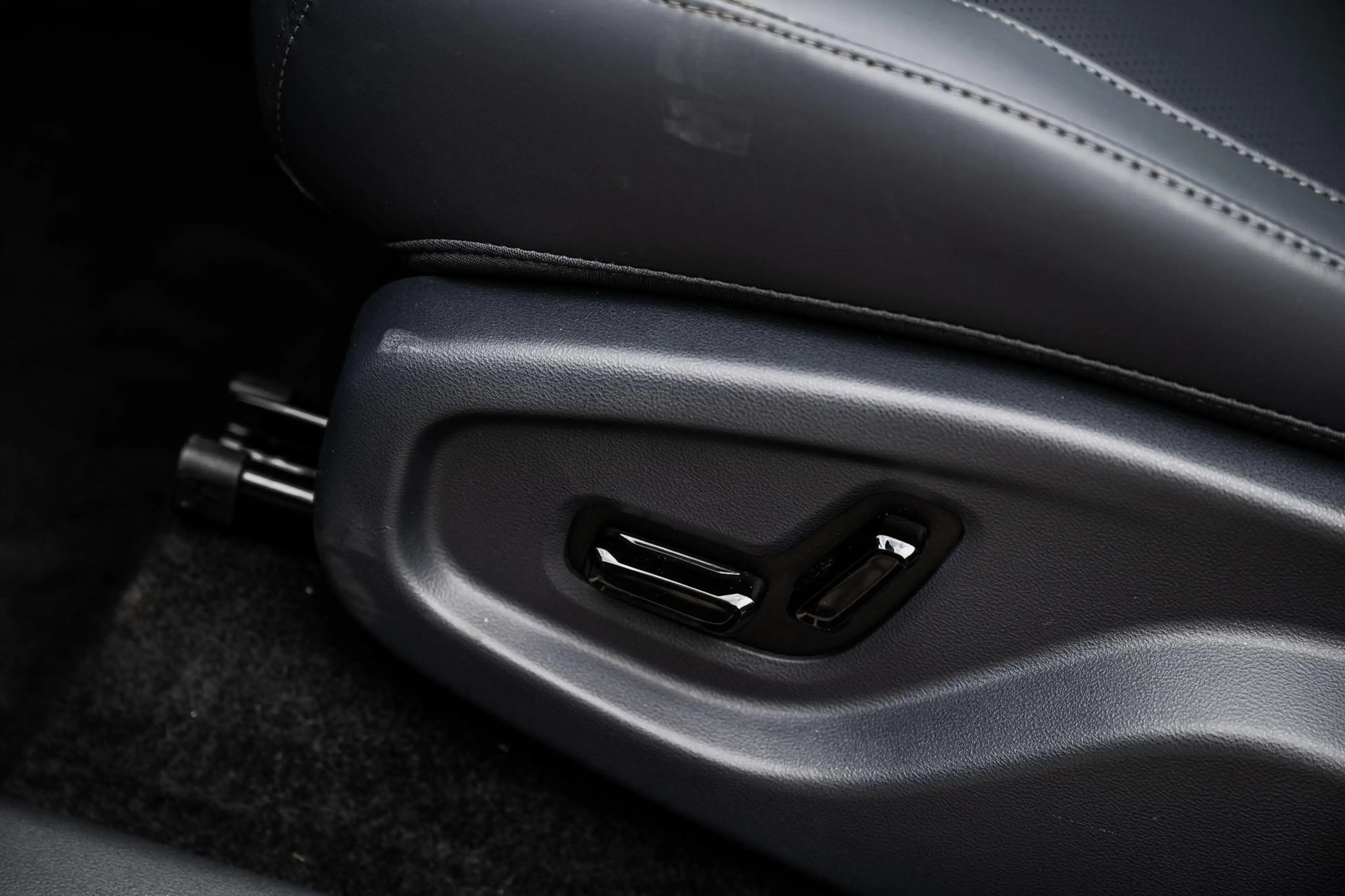 Geely Starray EM-i 1.5 Max+ | Plug-in Hybrid | 136km Elektrisch berei — photo 7